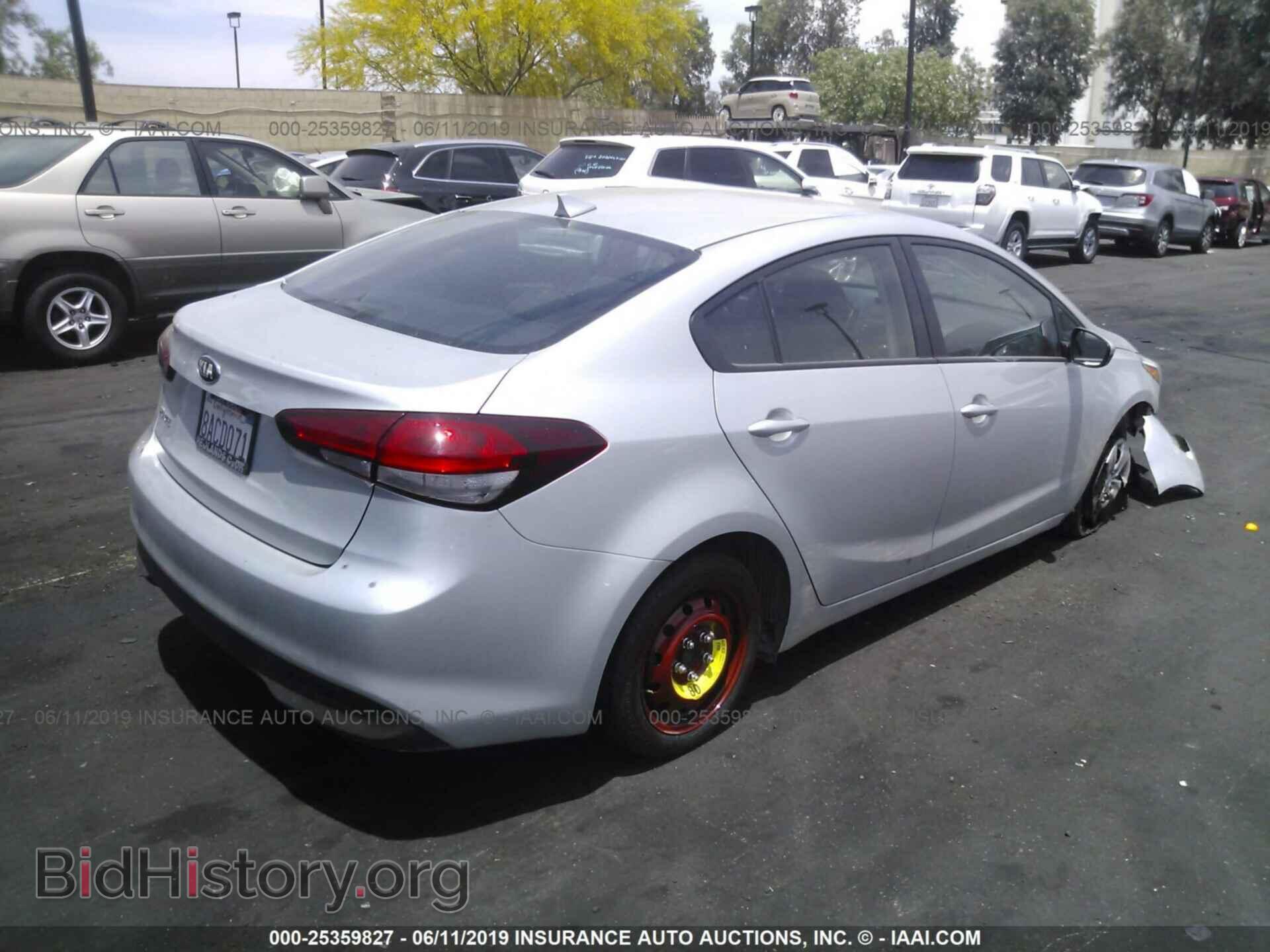 2017 KIA FORTE - VIN: 3KPFK4A74HE113900 - Фото 4
