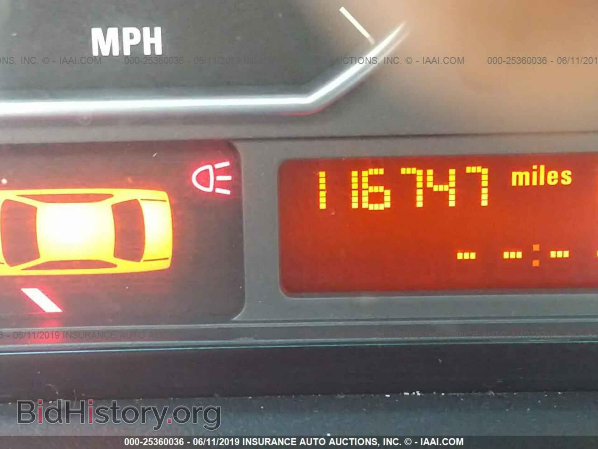 2002 BMW 330 - VIN: WBAEV53472KM19390 - Фото 7