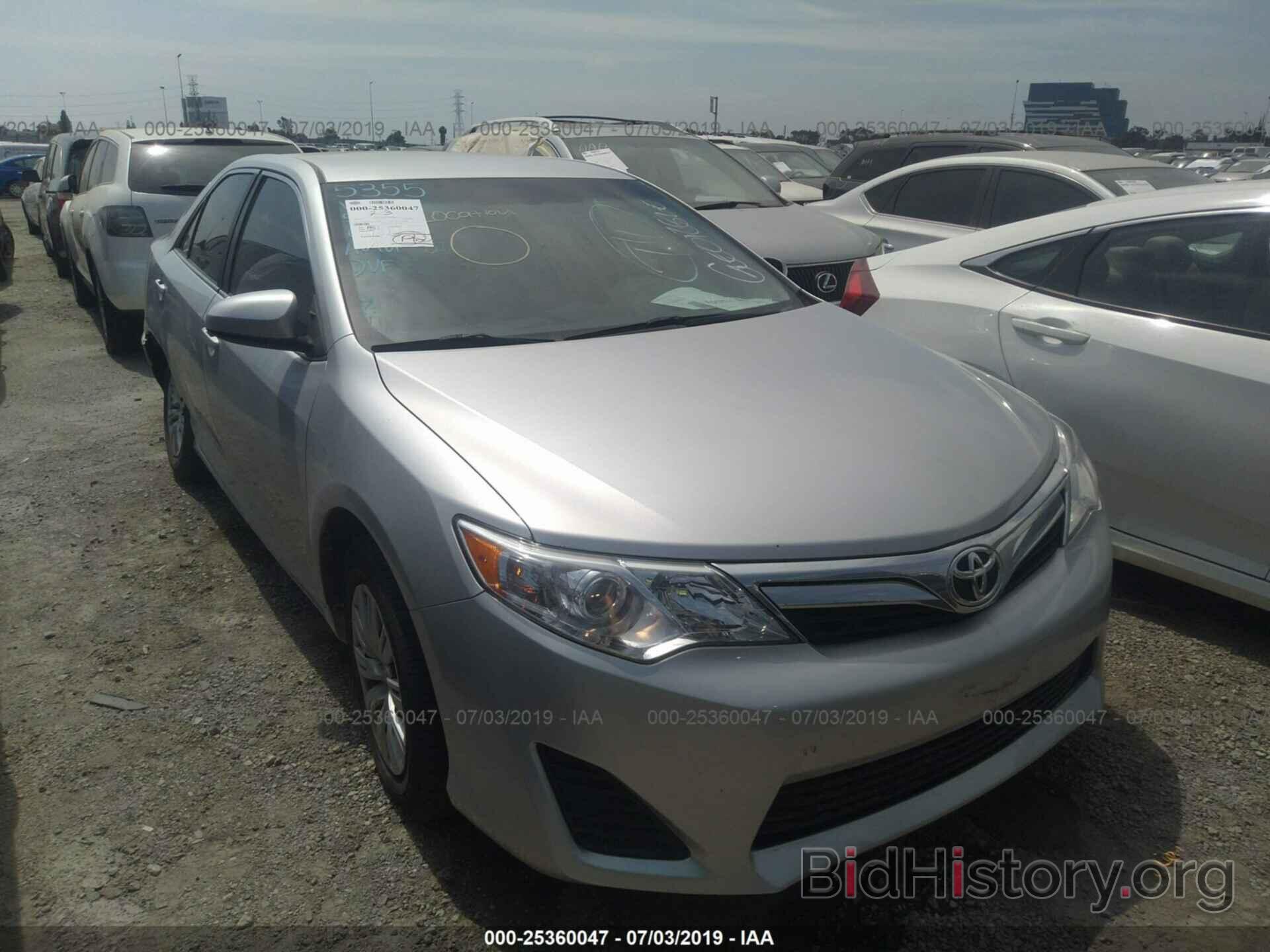 Photo 4T4BF1FKXER382500 - TOYOTA CAMRY 2014