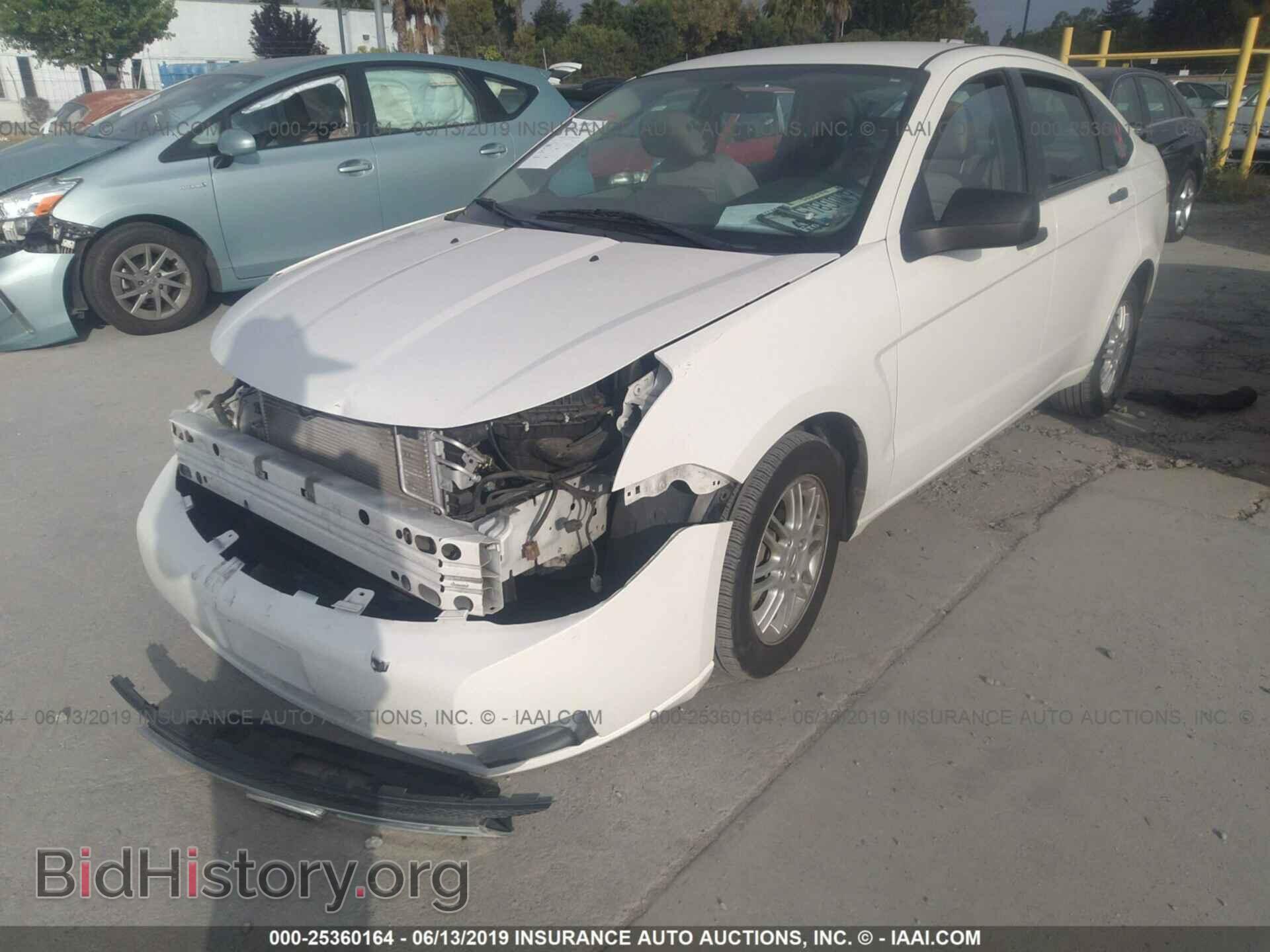 2010 FORD FOCUS - VIN: 1FAHP3FN3AW263560 - Фото 2