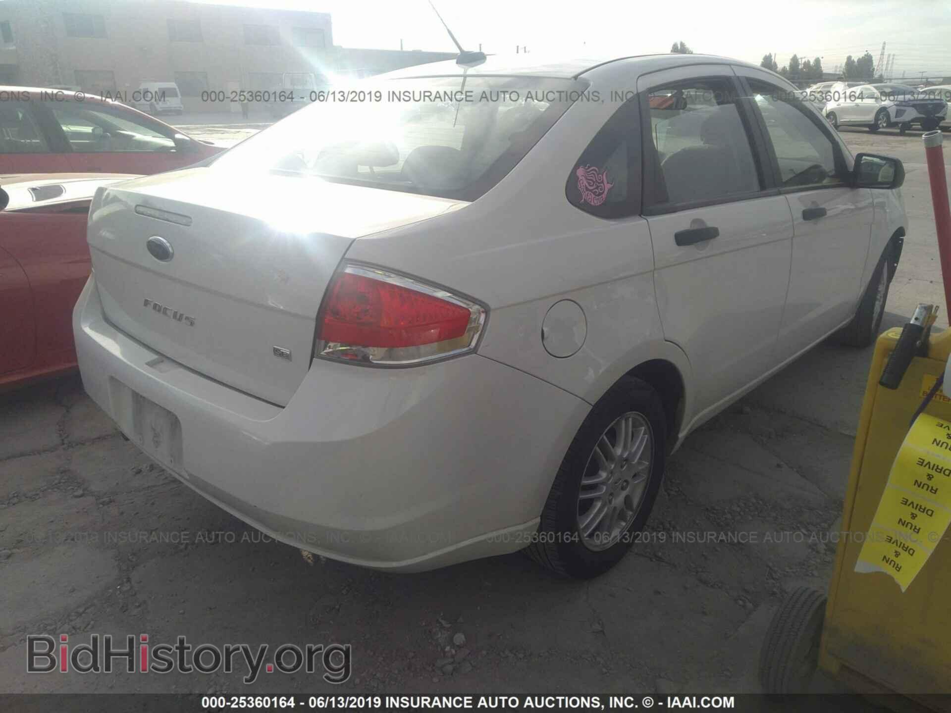2010 FORD FOCUS - VIN: 1FAHP3FN3AW263560 - Фото 4