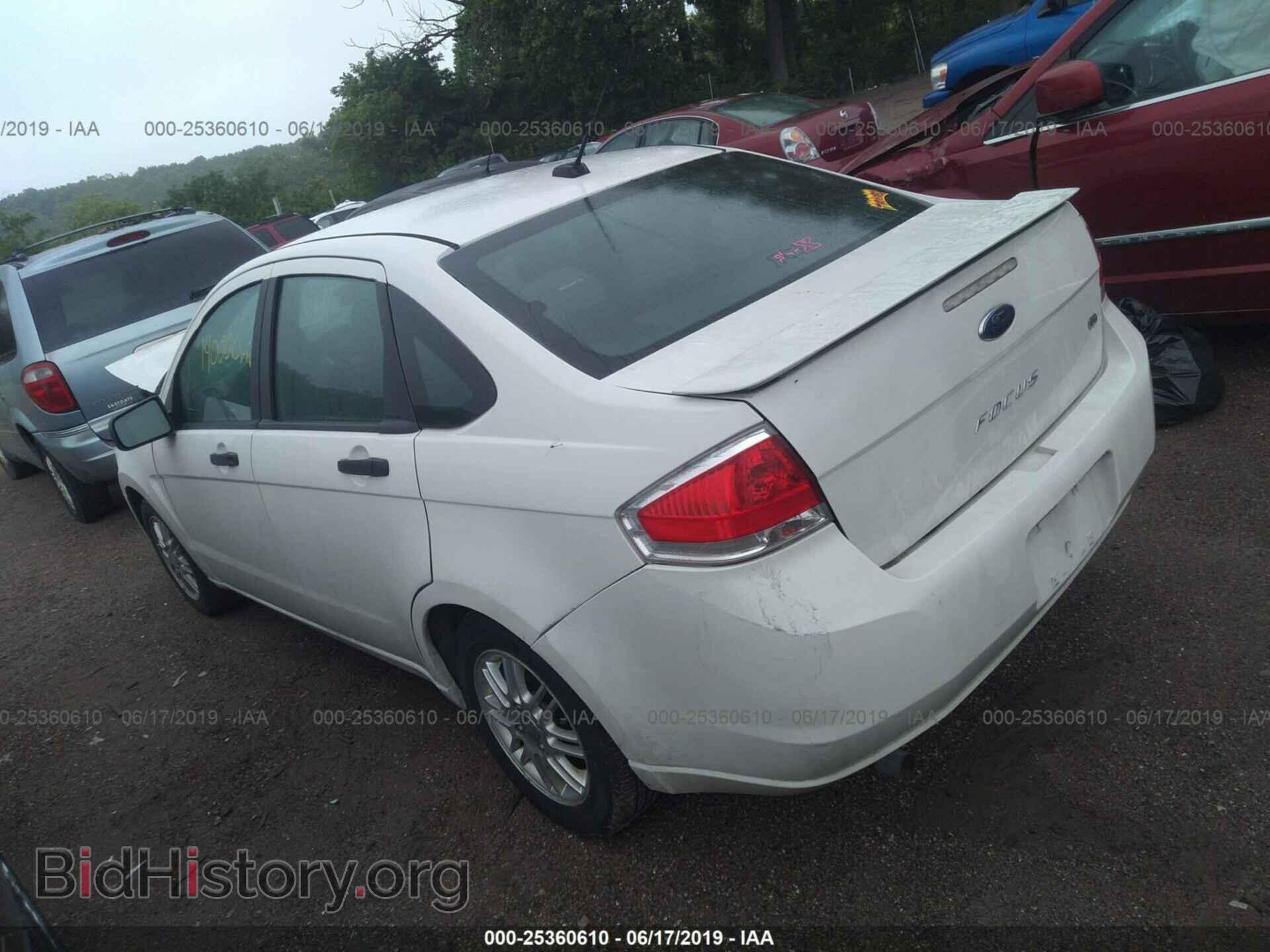 2011 FORD FOCUS - VIN: 1FAHP3FN9BW125734 - Фото 3