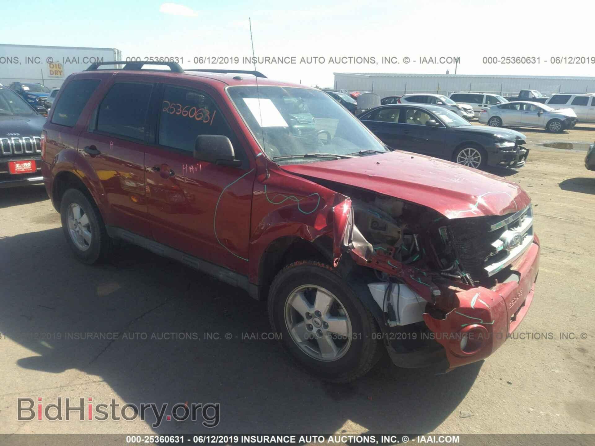 Фотография 1FMCU0D74BKB47465 - FORD ESCAPE 2011