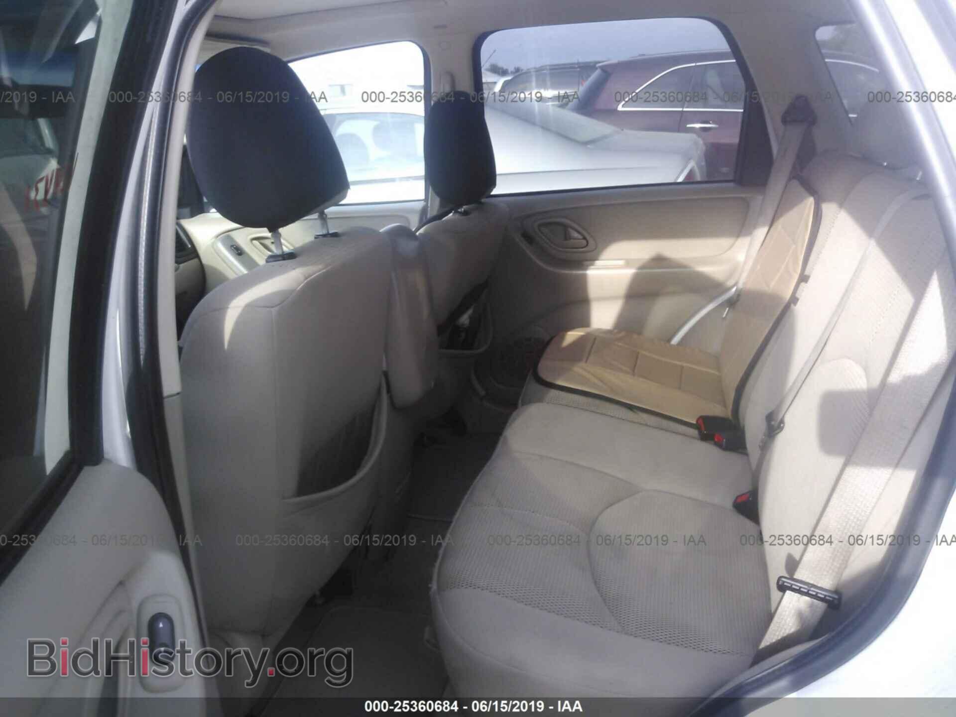 2006 MAZDA TRIBUTE - VIN: 4F2CZ04186KM30989 - Фото 8