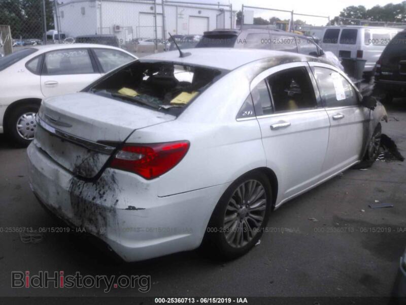 2012 Chrysler 200 (VIN 1C3CCBCB7CN307917) — фото 4 из 10