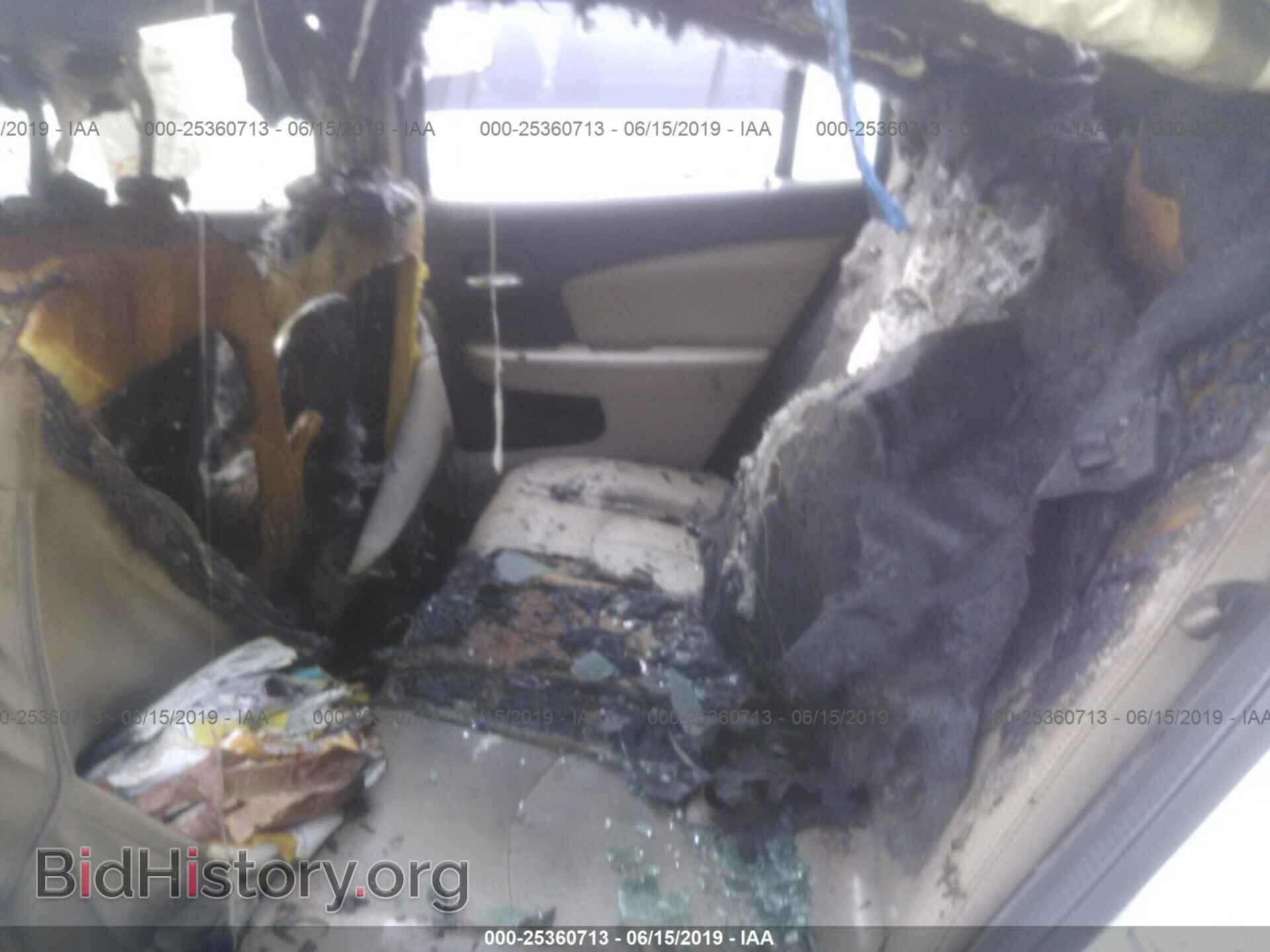 2012 CHRYSLER 200 - VIN: 1C3CCBCB7CN307917 - Фото 8