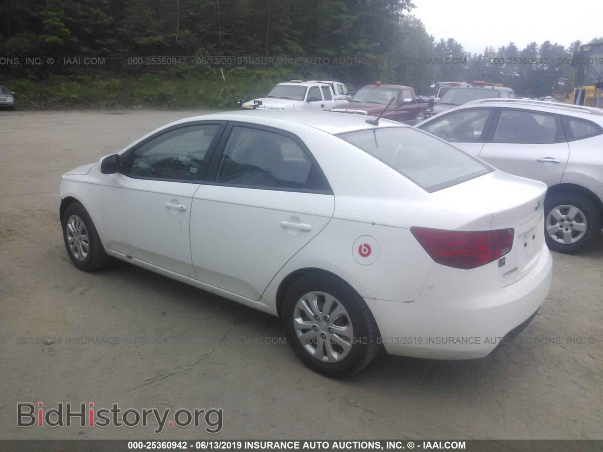 2011 KIA FORTE - VIN: KNAFT4A28B5433593 - Фото 3