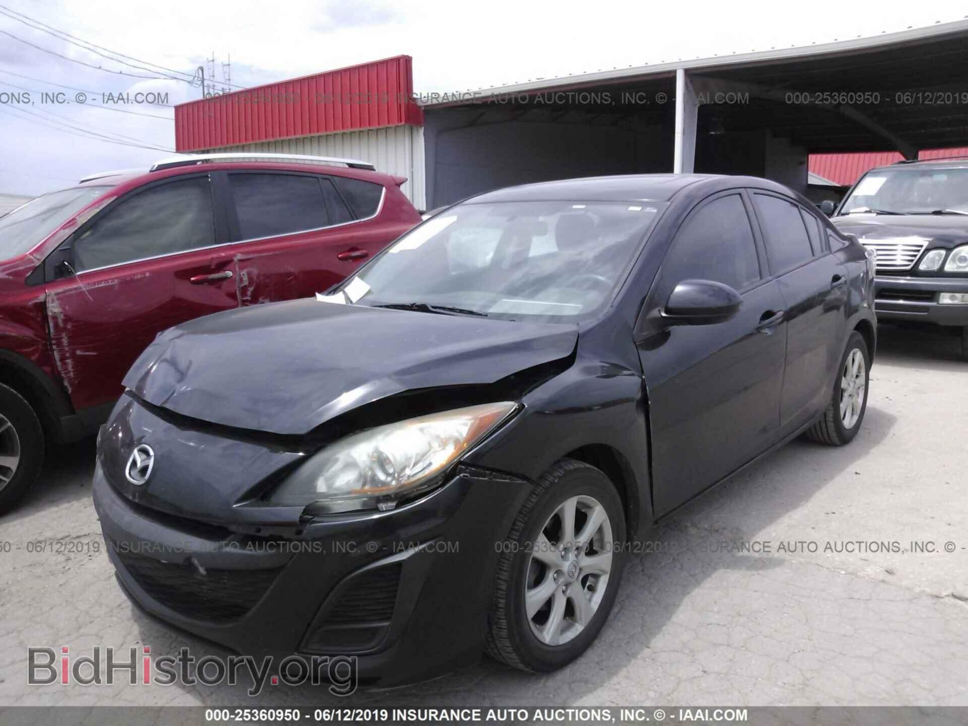 2011 MAZDA 3 - VIN: JM1BL1VF3B1390544 - Фото 2