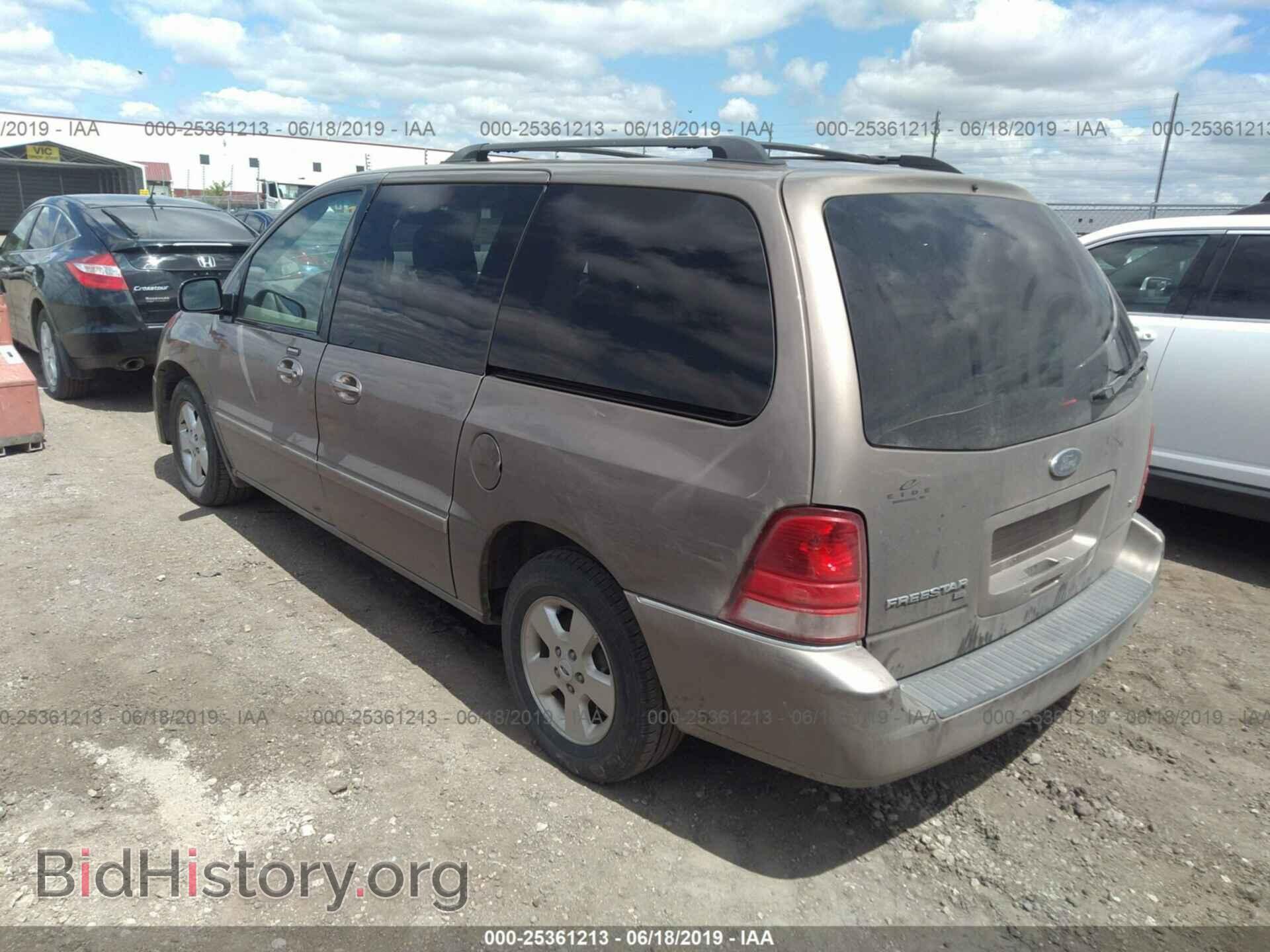 2006 FORD FREESTAR - VIN: 2FMZA52276BA13038 - Фото 3