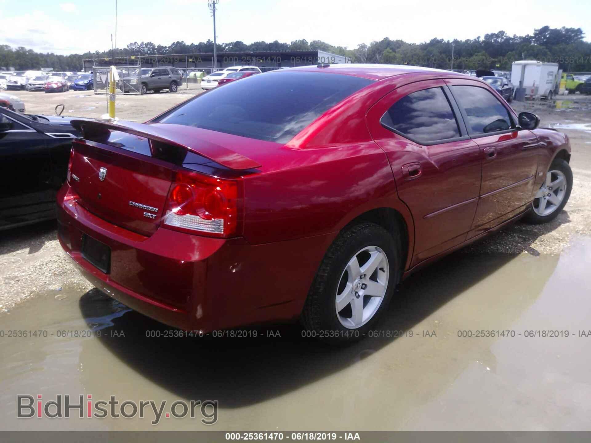 2010 DODGE CHARGER - VIN: 2B3CA3CV7AH168297 - Фото 4
