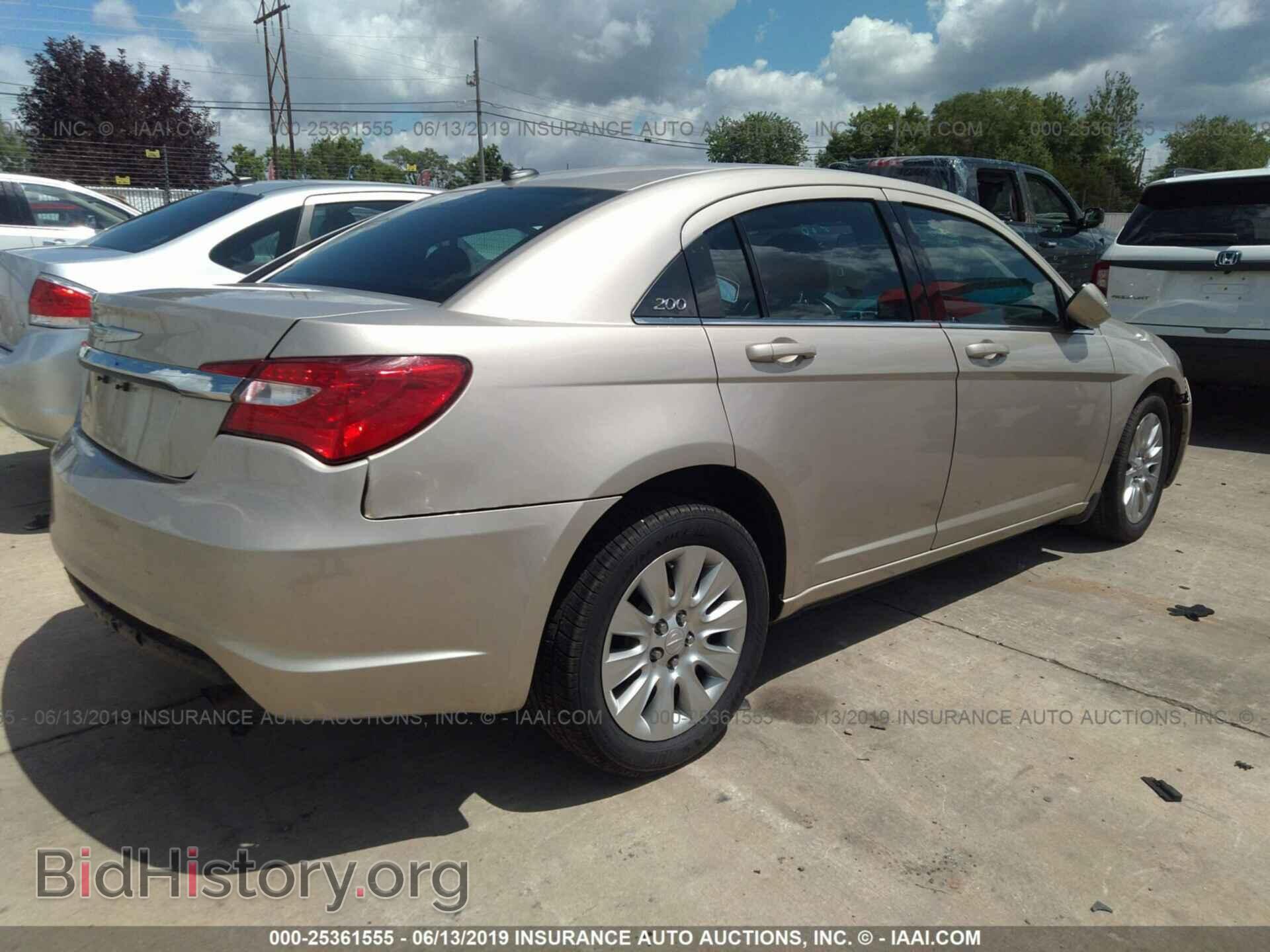 2014 CHRYSLER 200 - VIN: 1C3CCBAB7EN143154 - Фото 4