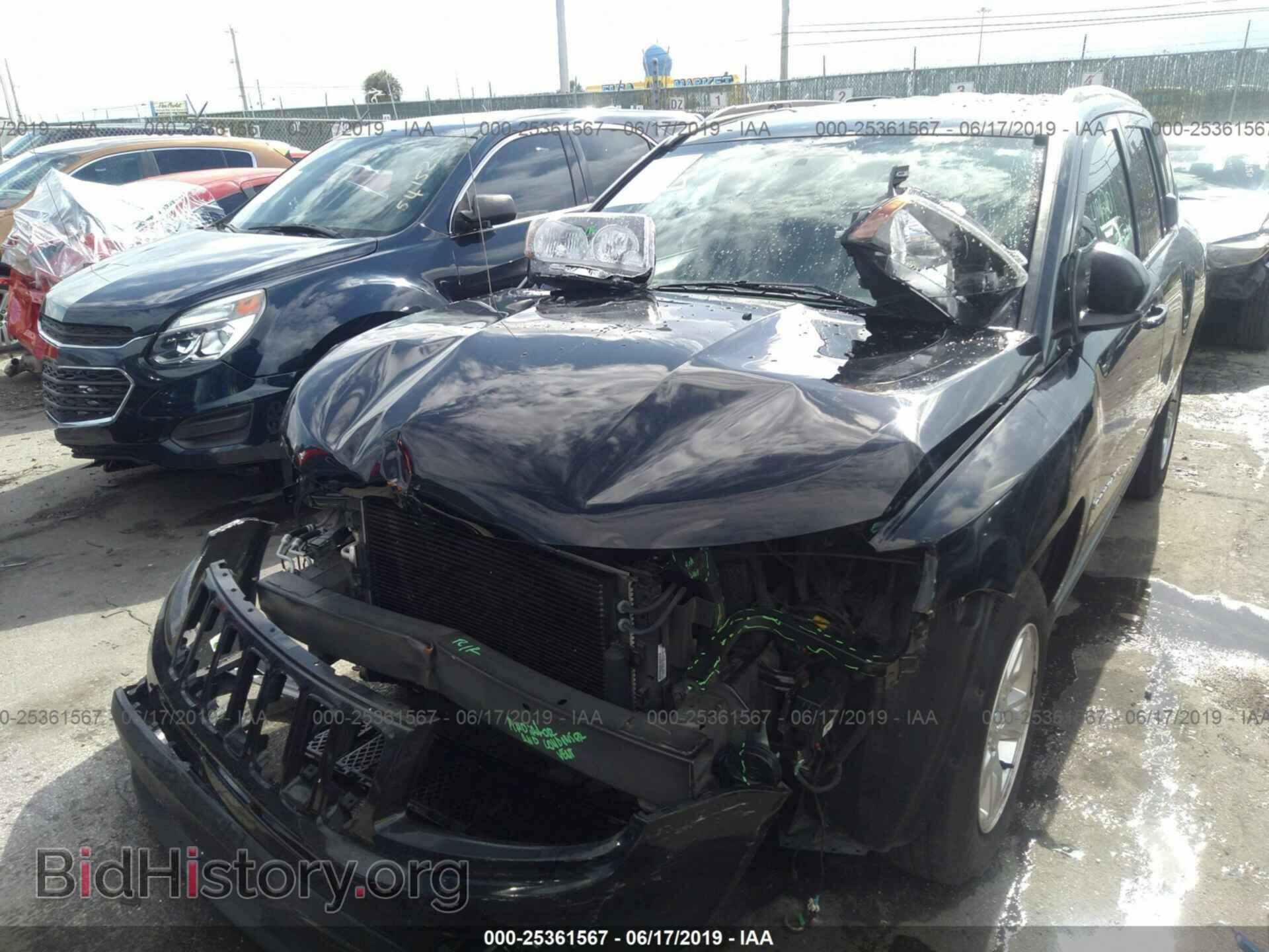 2014 JEEP COMPASS - VIN: 1C4NJCBA7ED749629 - Photo 2