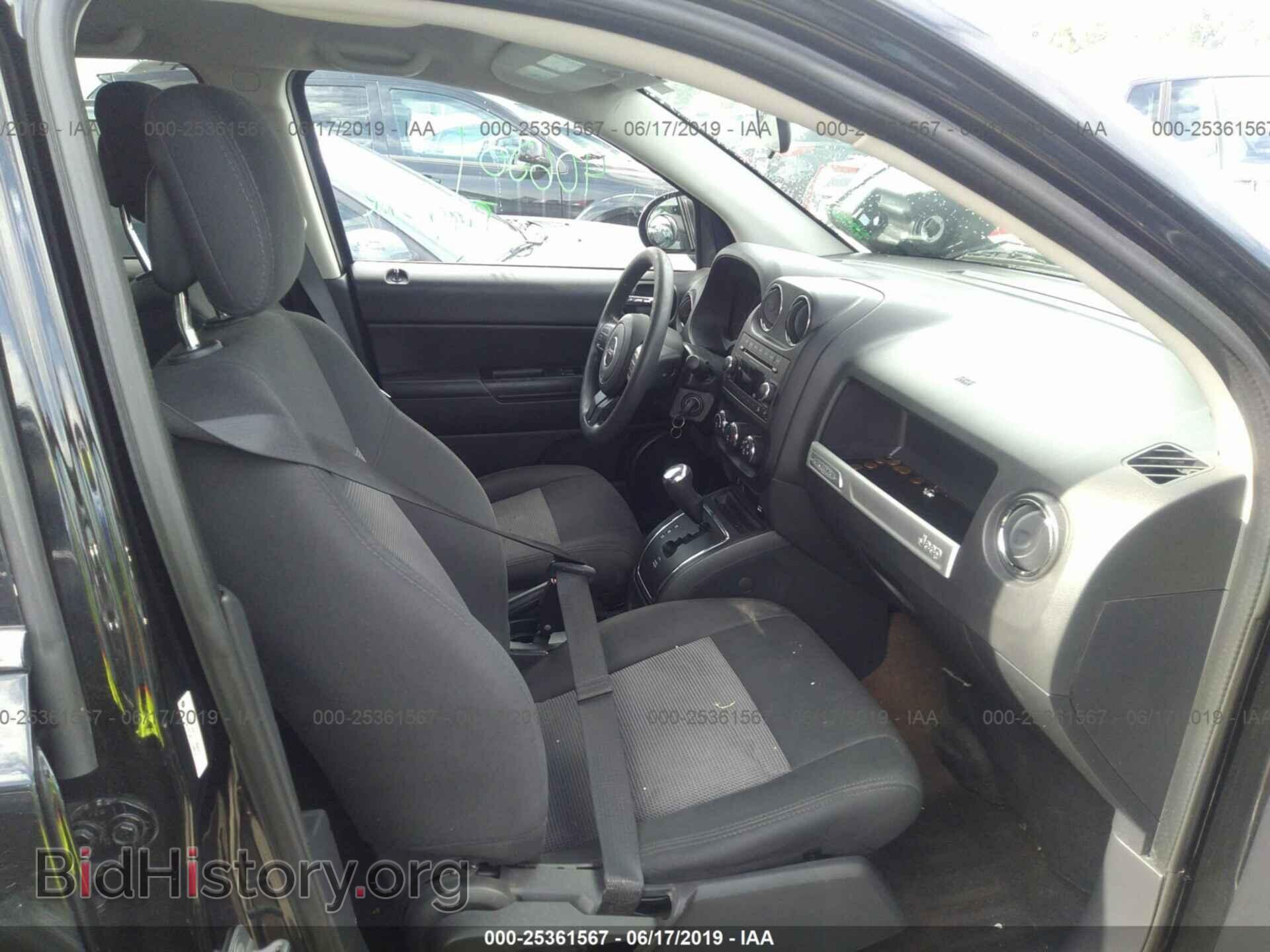2014 JEEP COMPASS - VIN: 1C4NJCBA7ED749629 - Photo 5