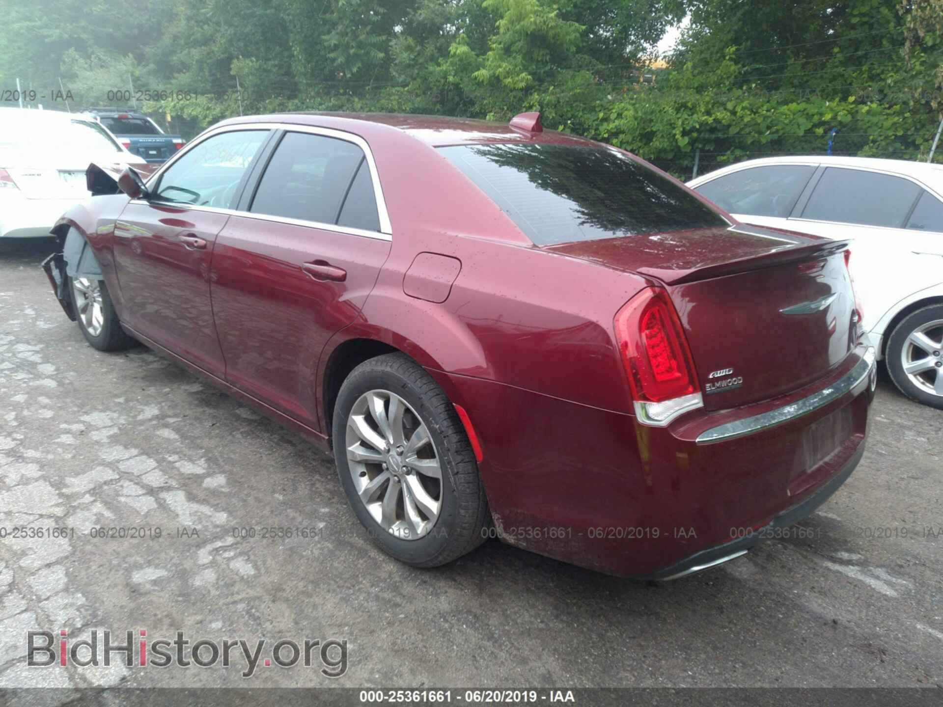 2015 CHRYSLER 300 - VIN: 2C3CCARG7FH882920 - Photo 3