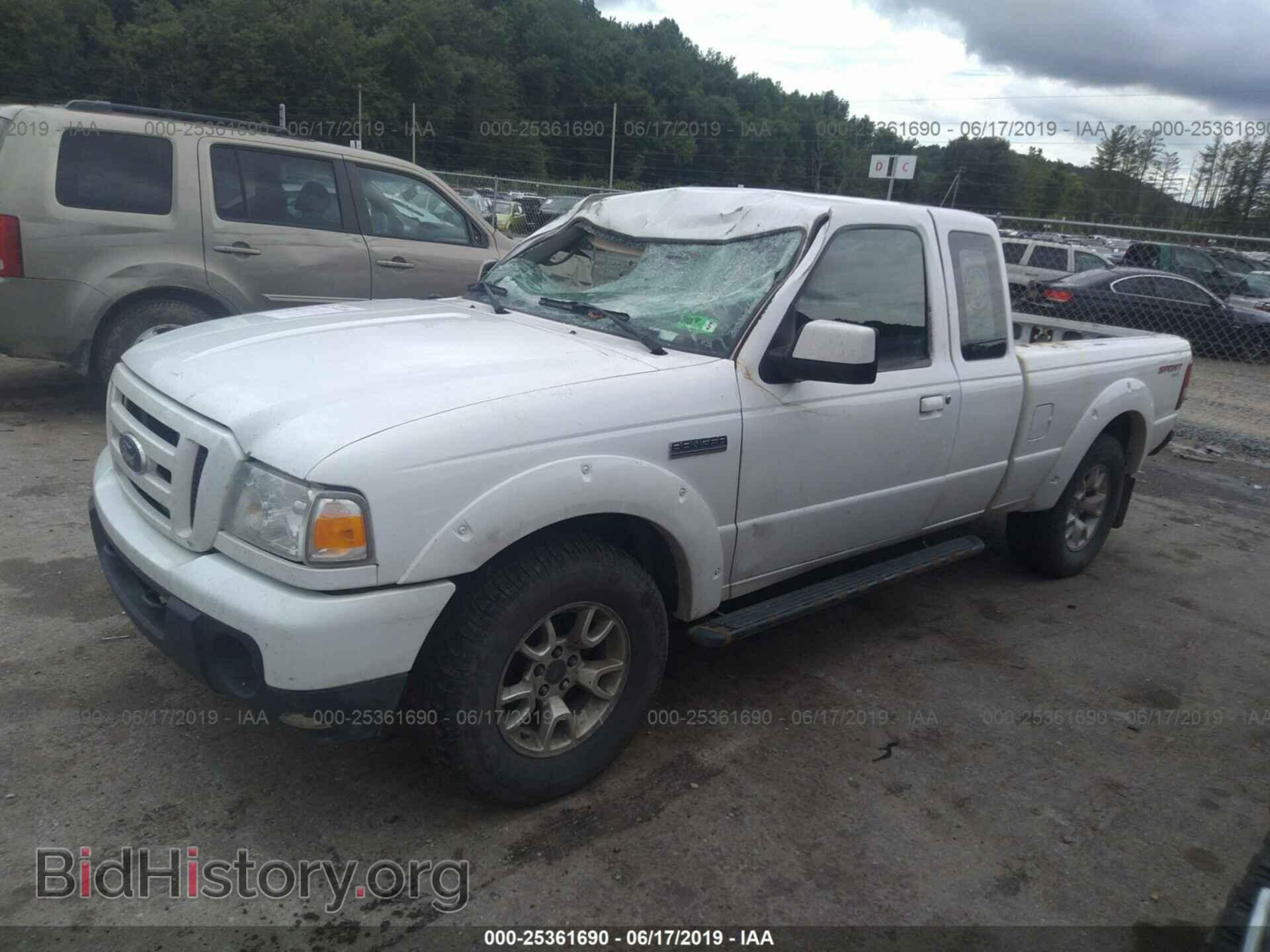 2011 FORD RANGER - VIN: 1FTLR4FE2BPA42046 - Фото 2