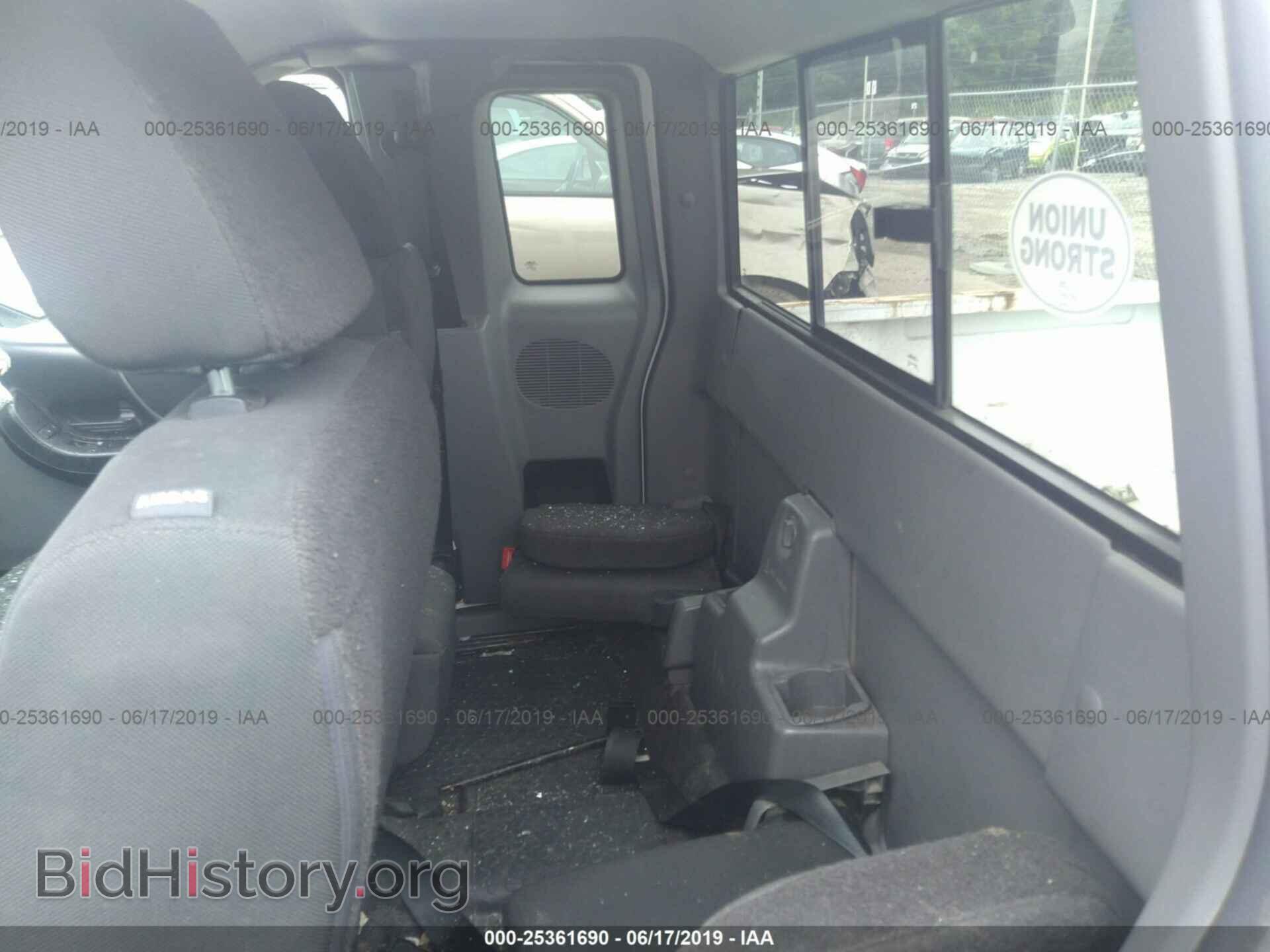 2011 FORD RANGER - VIN: 1FTLR4FE2BPA42046 - Фото 8