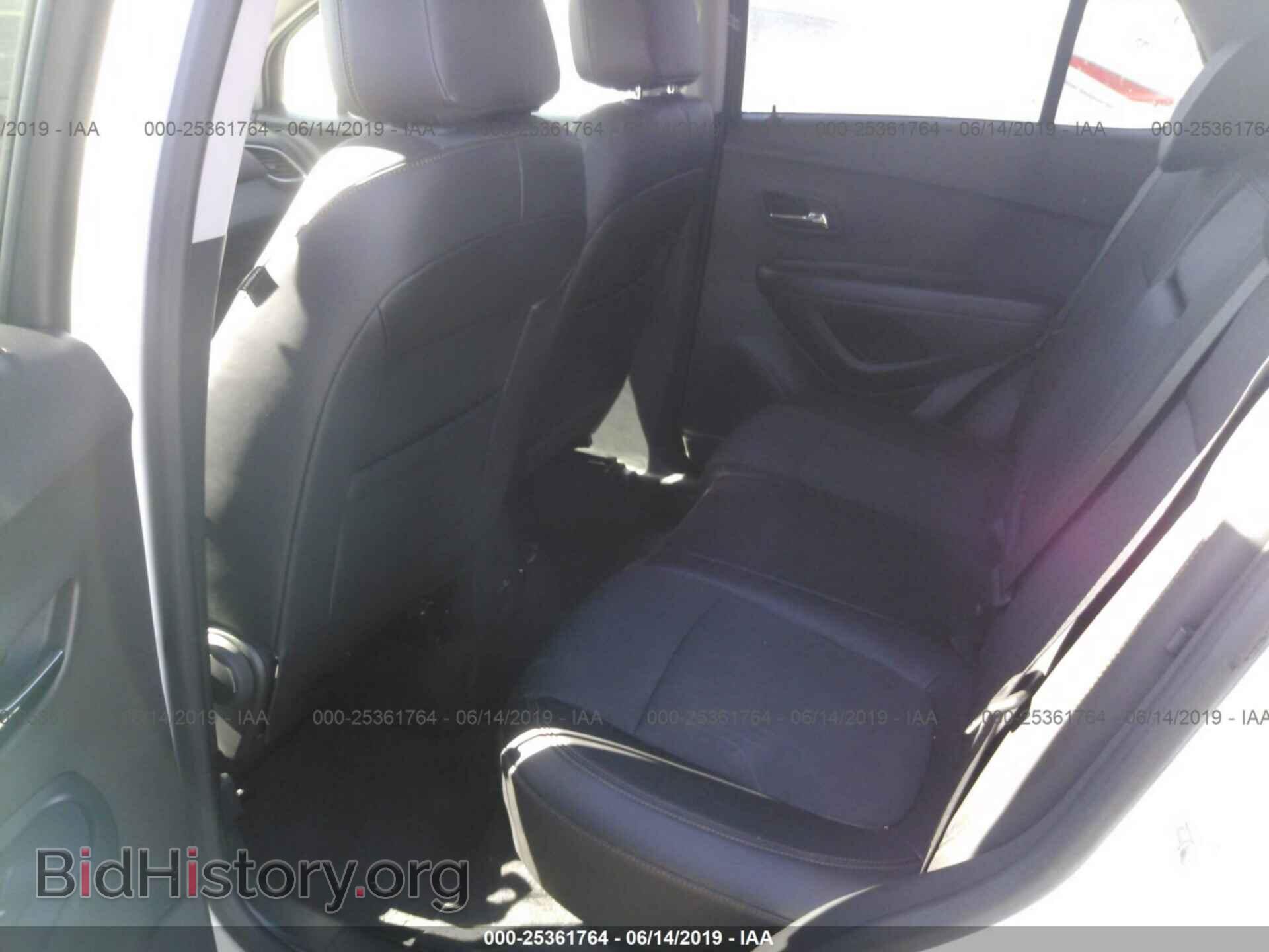 2019 CHEVROLET TRAX - VIN: KL7CJLSB2KB812950 - Photo 8