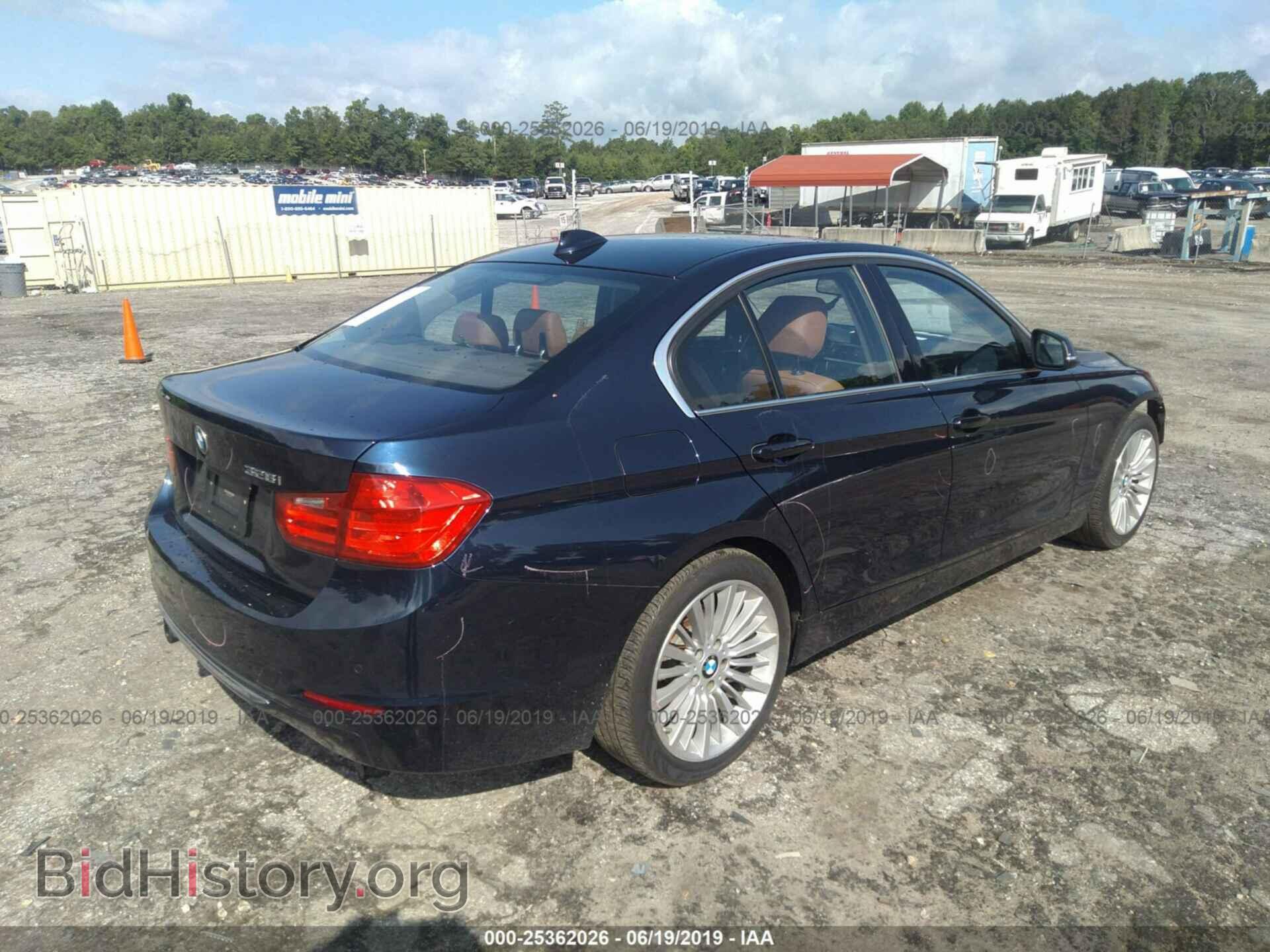 2012 BMW 328 - VIN: WBA3A5C51CF349990 - Фото 4