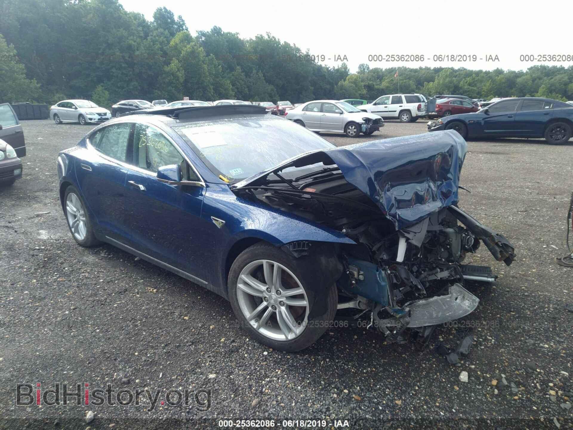 Фотография 5YJSA1H26FF094879 - TESLA MODEL S 2015