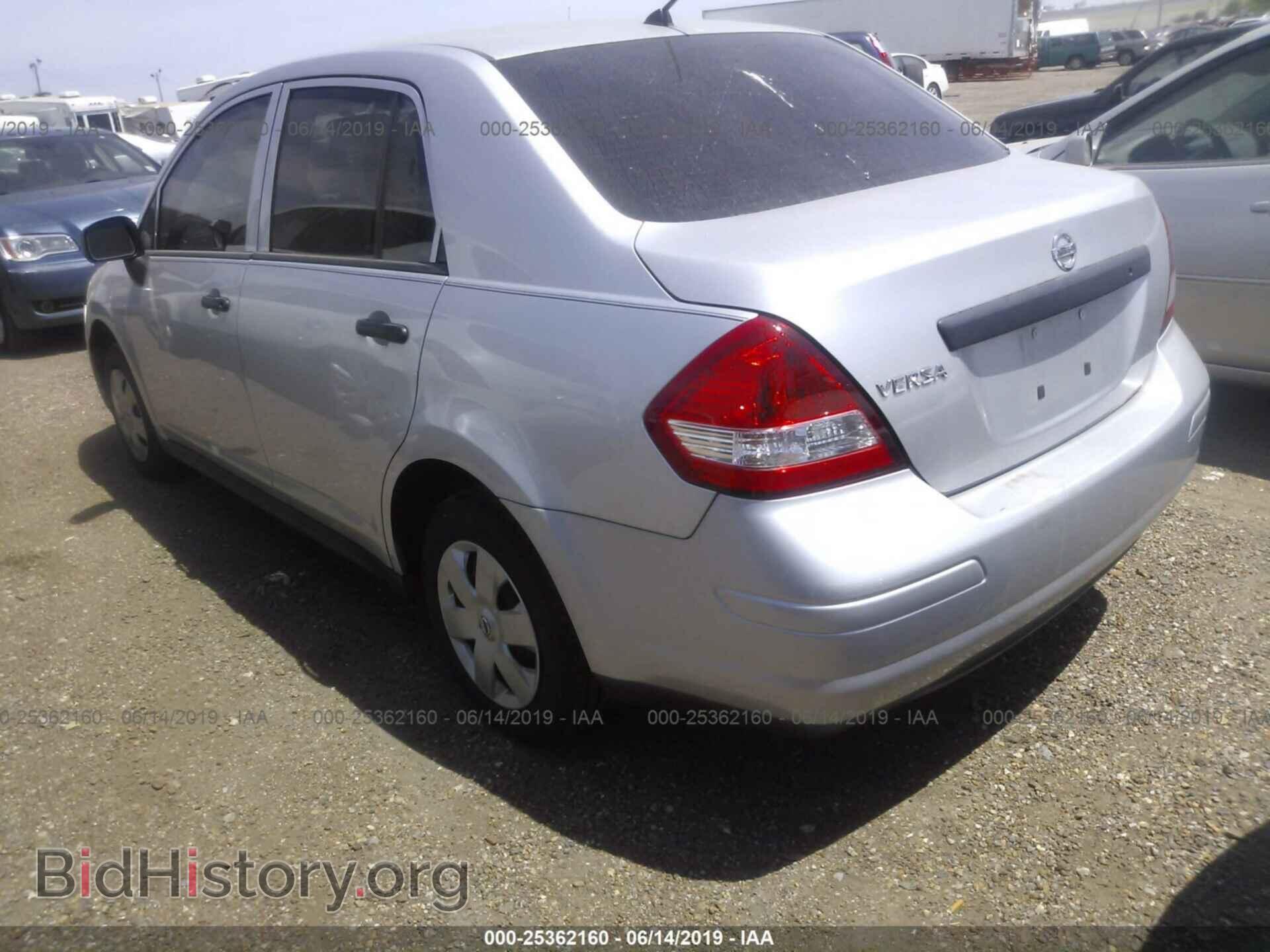 2009 NISSAN VERSA - VIN: 3N1CC11E29L422844 - Фото 3