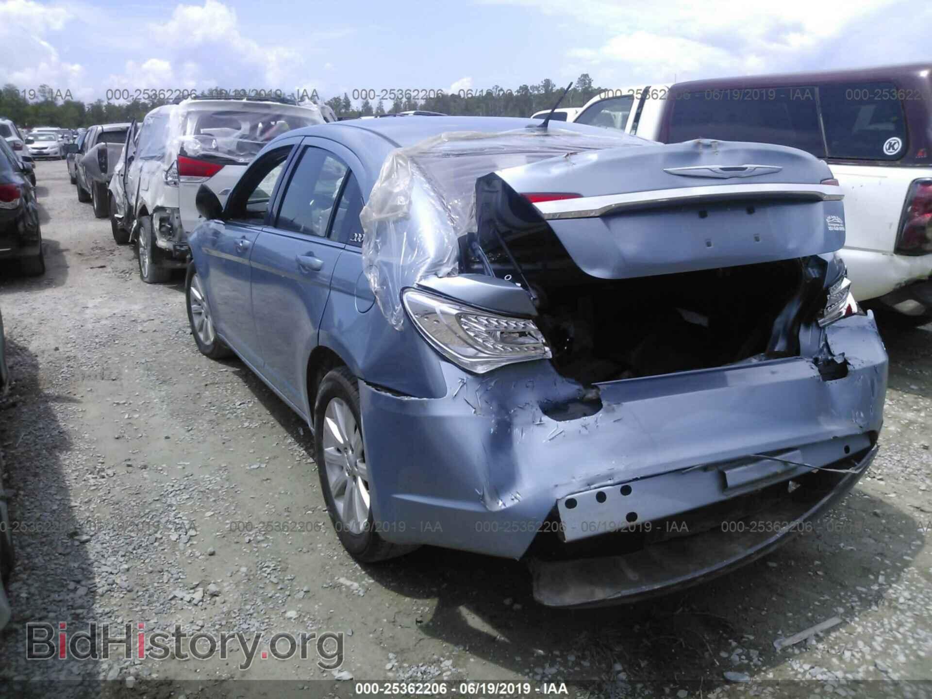 2013 CHRYSLER 200 - VIN: 1C3CCBBB7DN699574 - Фото 3