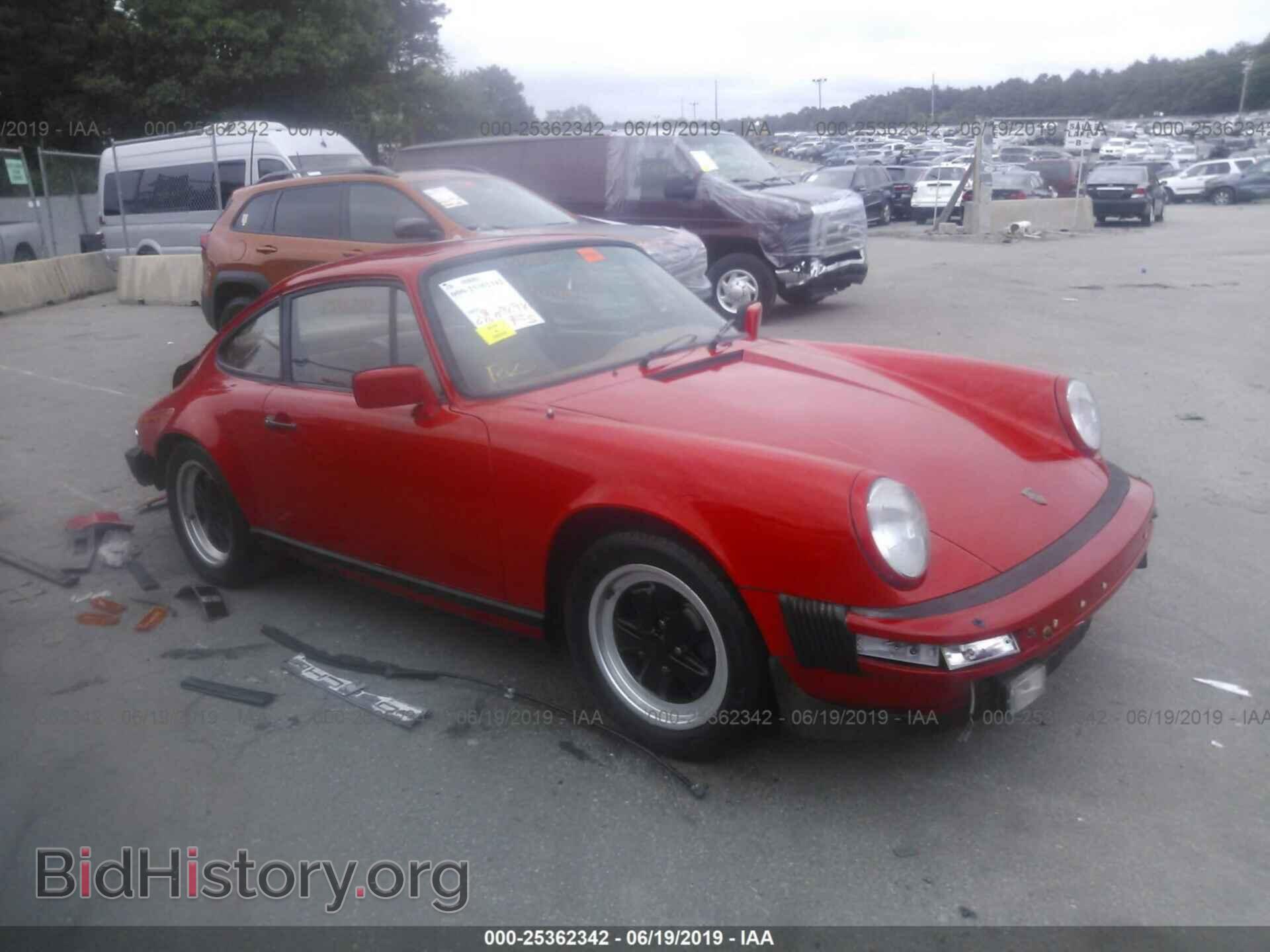 Photo WP0AA0914CS121121 - PORSCHE 911 1982