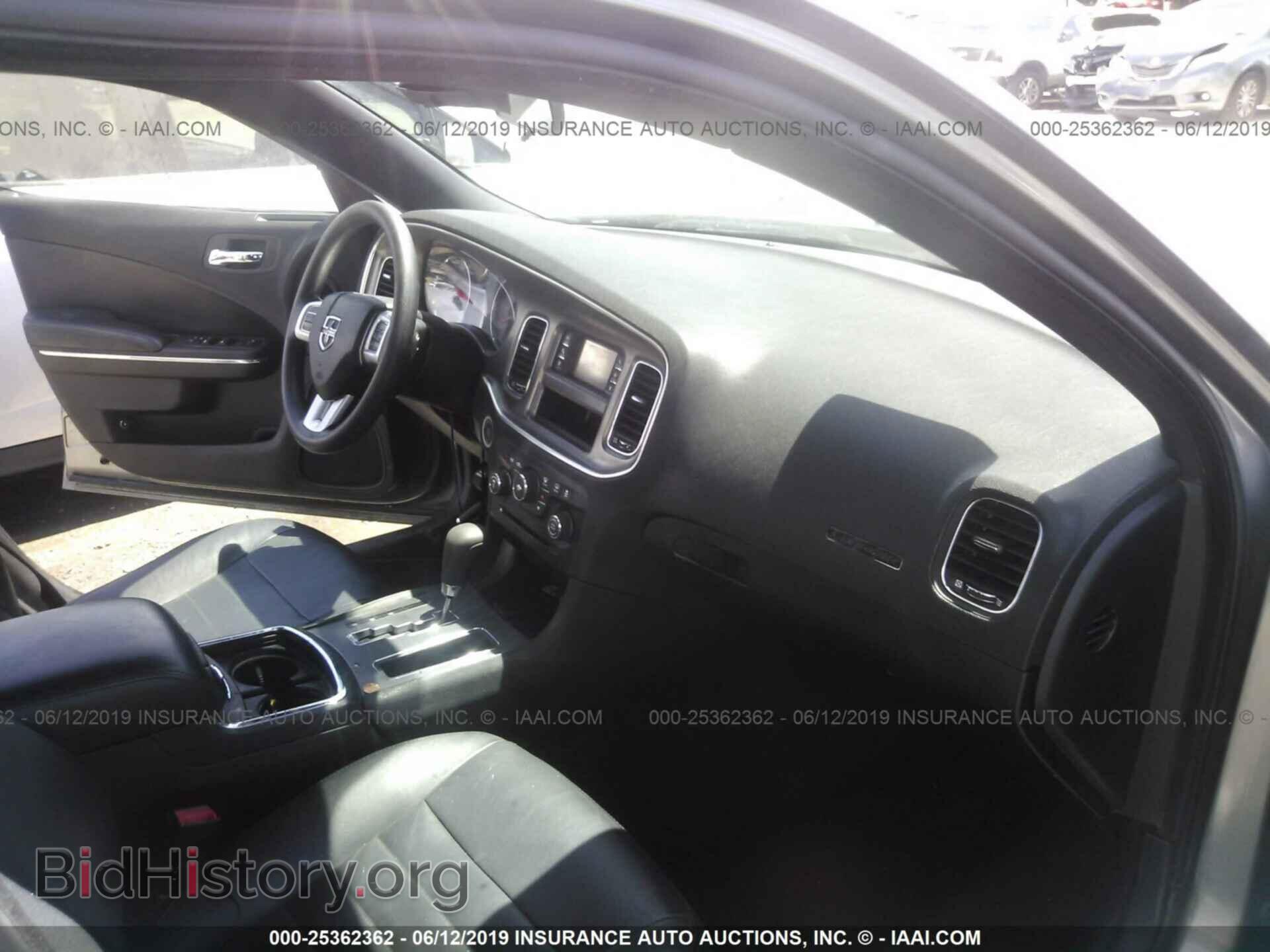 2011 DODGE CHARGER - VIN: 2B3CL3CG6BH608636 - Фото 5