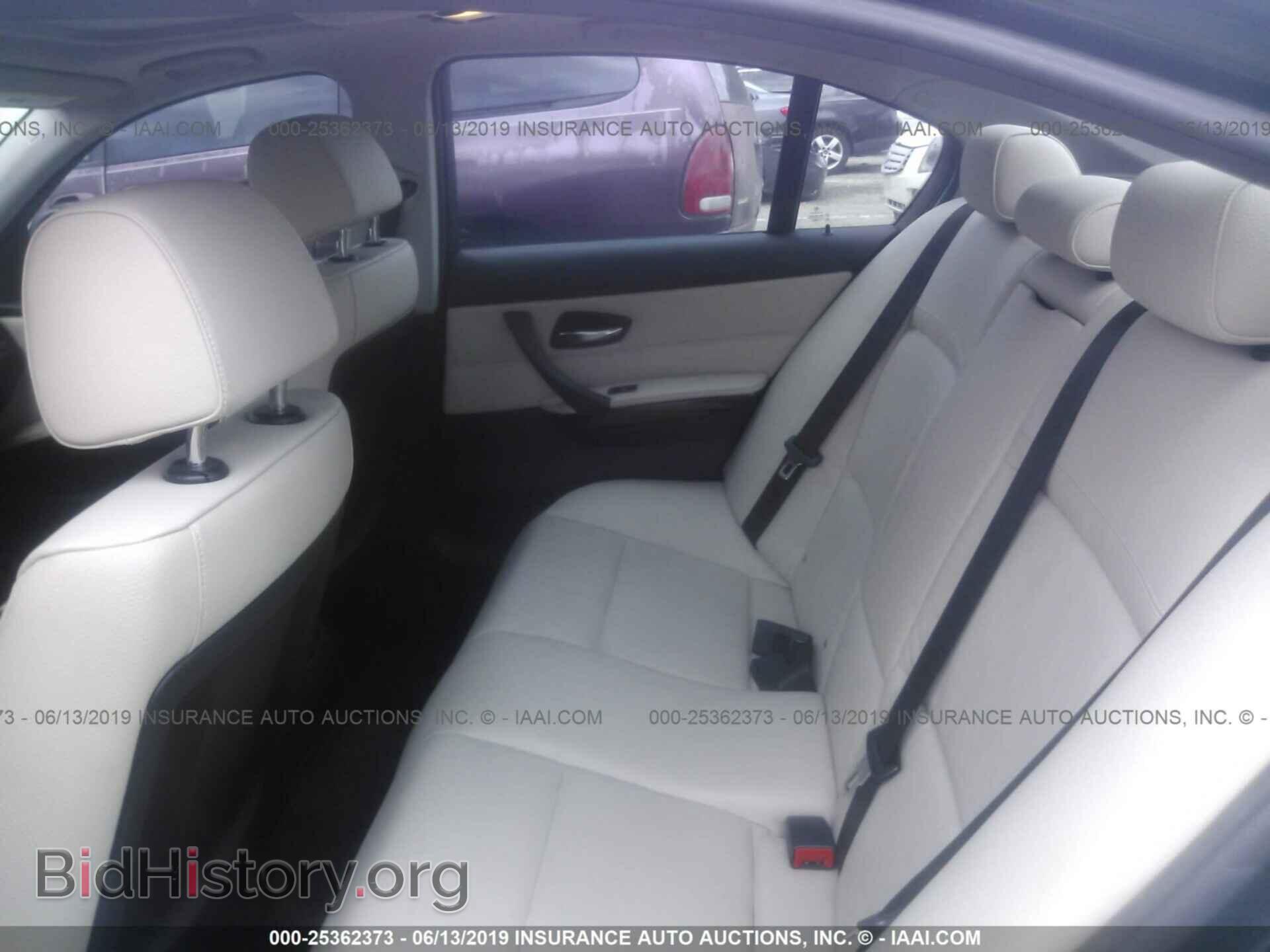 2011 BMW 328 - VIN: WBAPH7C57BE682739 - Фото 8