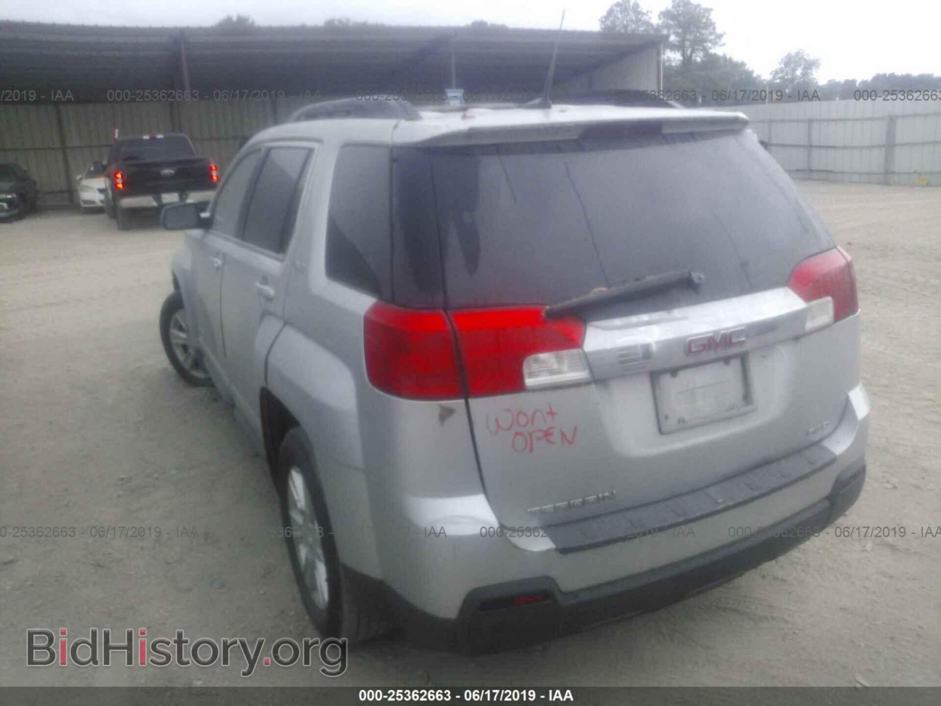 2010 GMC TERRAIN - VIN: 2CTFLEEW8A6387616 - Photo 3