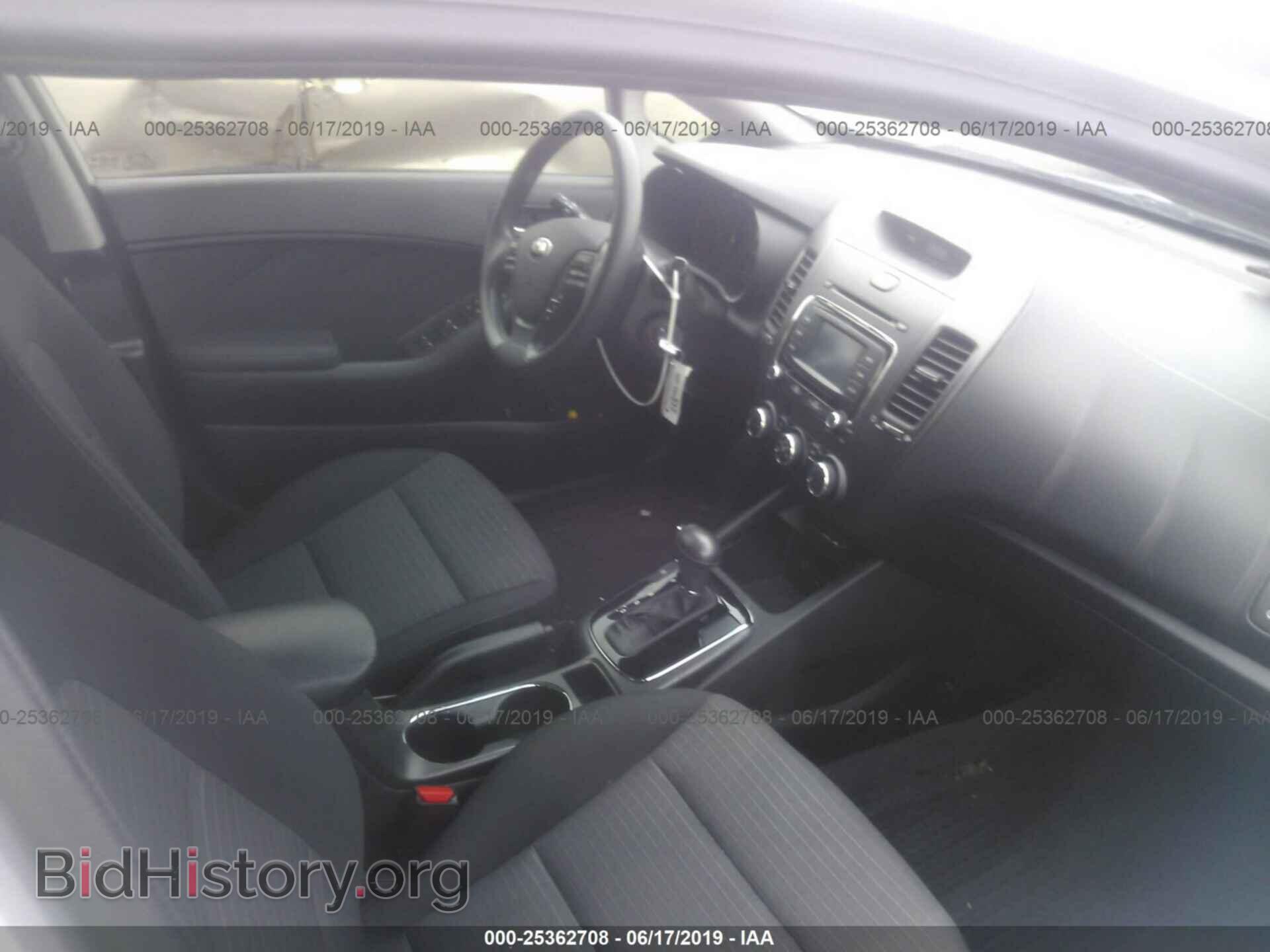 2017 KIA FORTE - VIN: 3KPFL4A70HE063820 - Фото 5