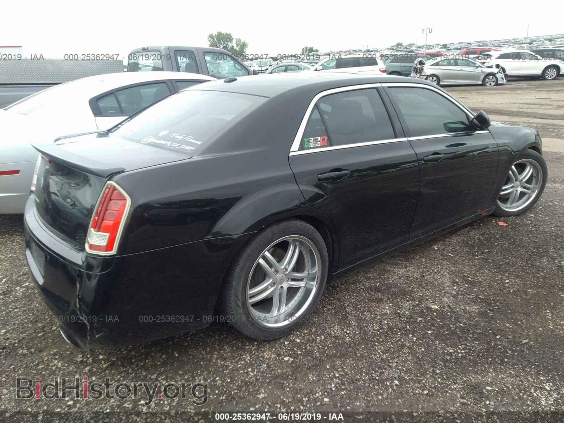 2012 CHRYSLER 300 - VIN: 2C3CCADT2CH315336 - Фото 4
