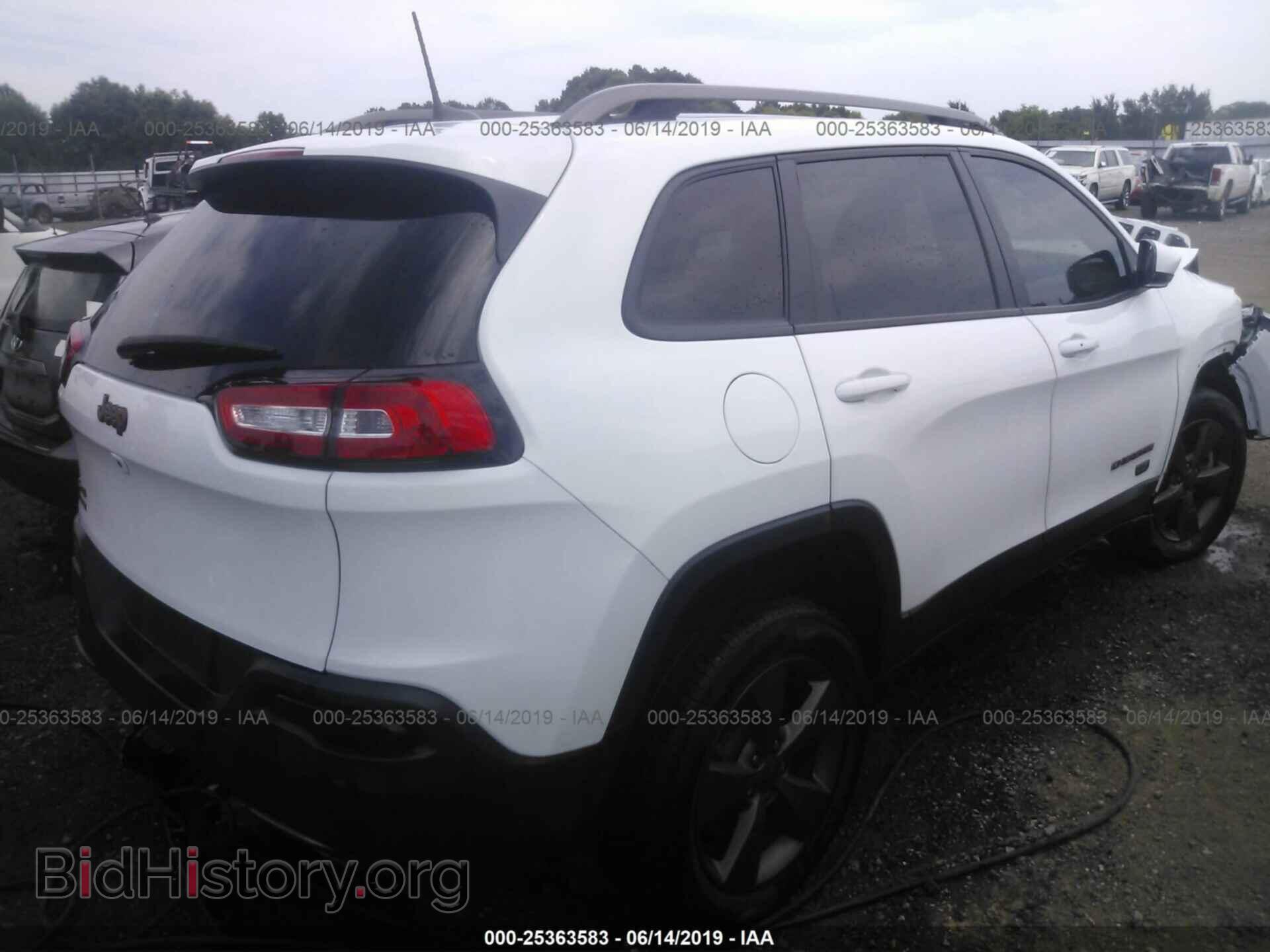 2017 JEEP CHEROKEE - VIN: 1C4PJMCS4HW565473 - Фото 4