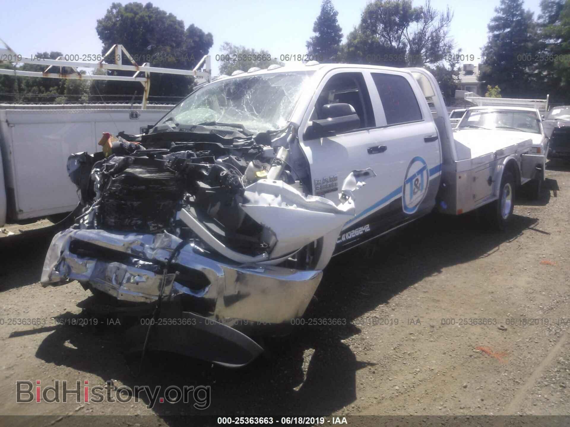 2017 RAM 3500 - VIN: 3C7WRSCL6HG684290 - Фото 2