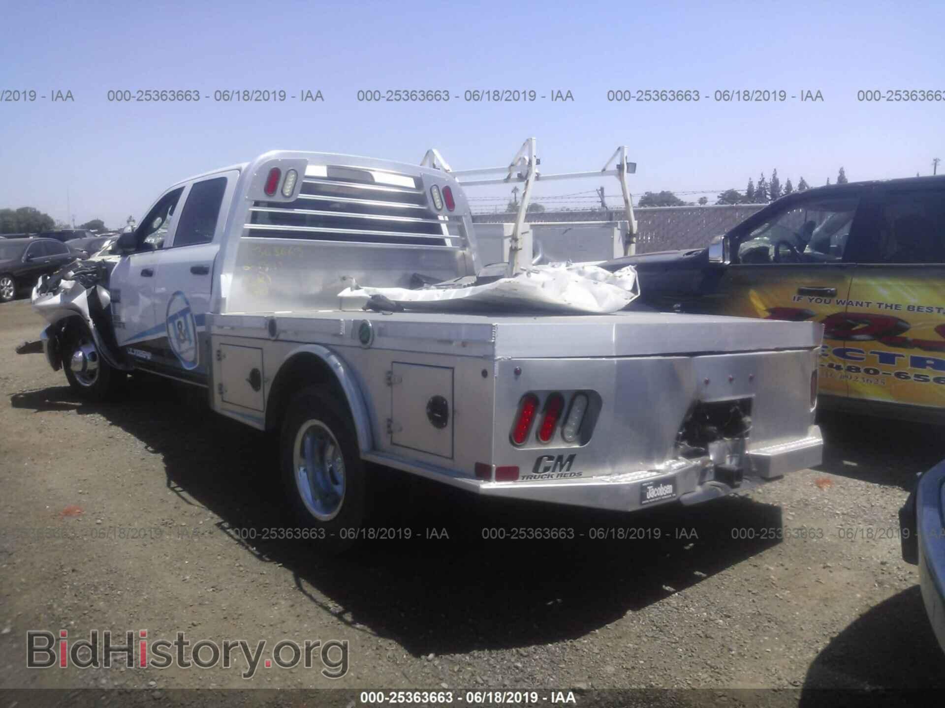 2017 RAM 3500 - VIN: 3C7WRSCL6HG684290 - Фото 3