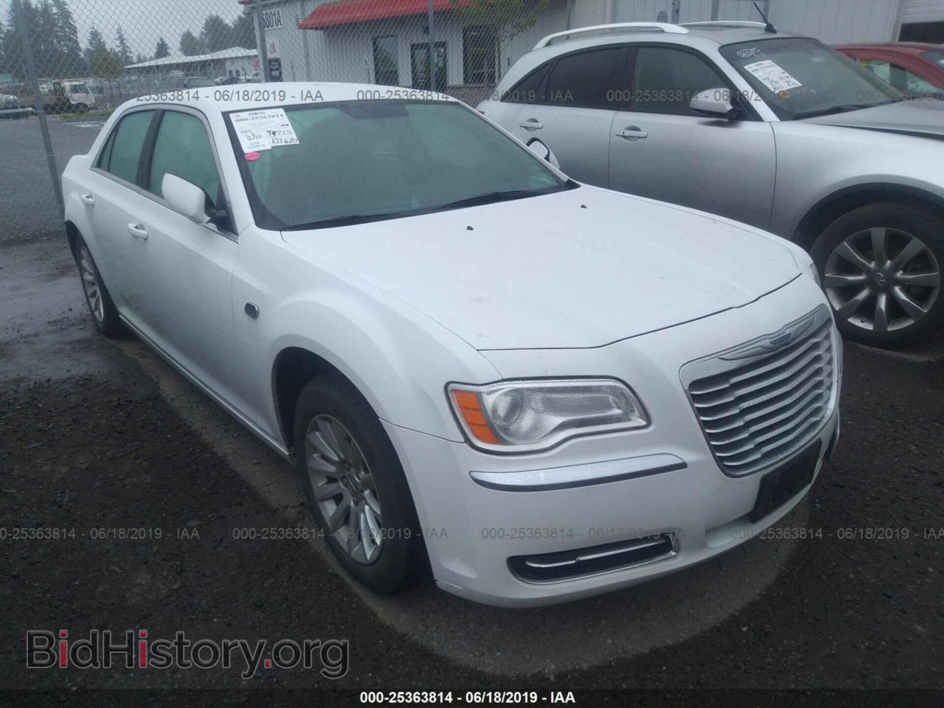 Фотография 2C3CCAAG7CH273169 - CHRYSLER 300 2012