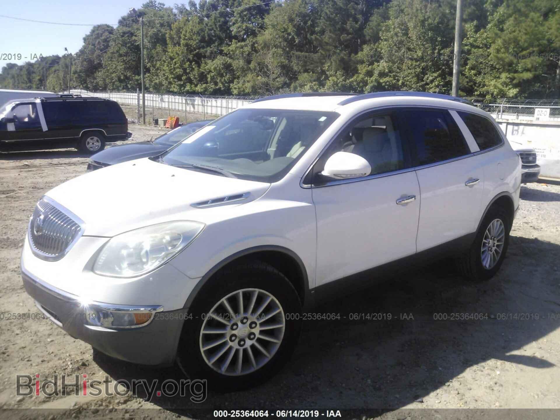 2008 BUICK ENCLAVE - VIN: 5GAER23788J158965 - Фото 2