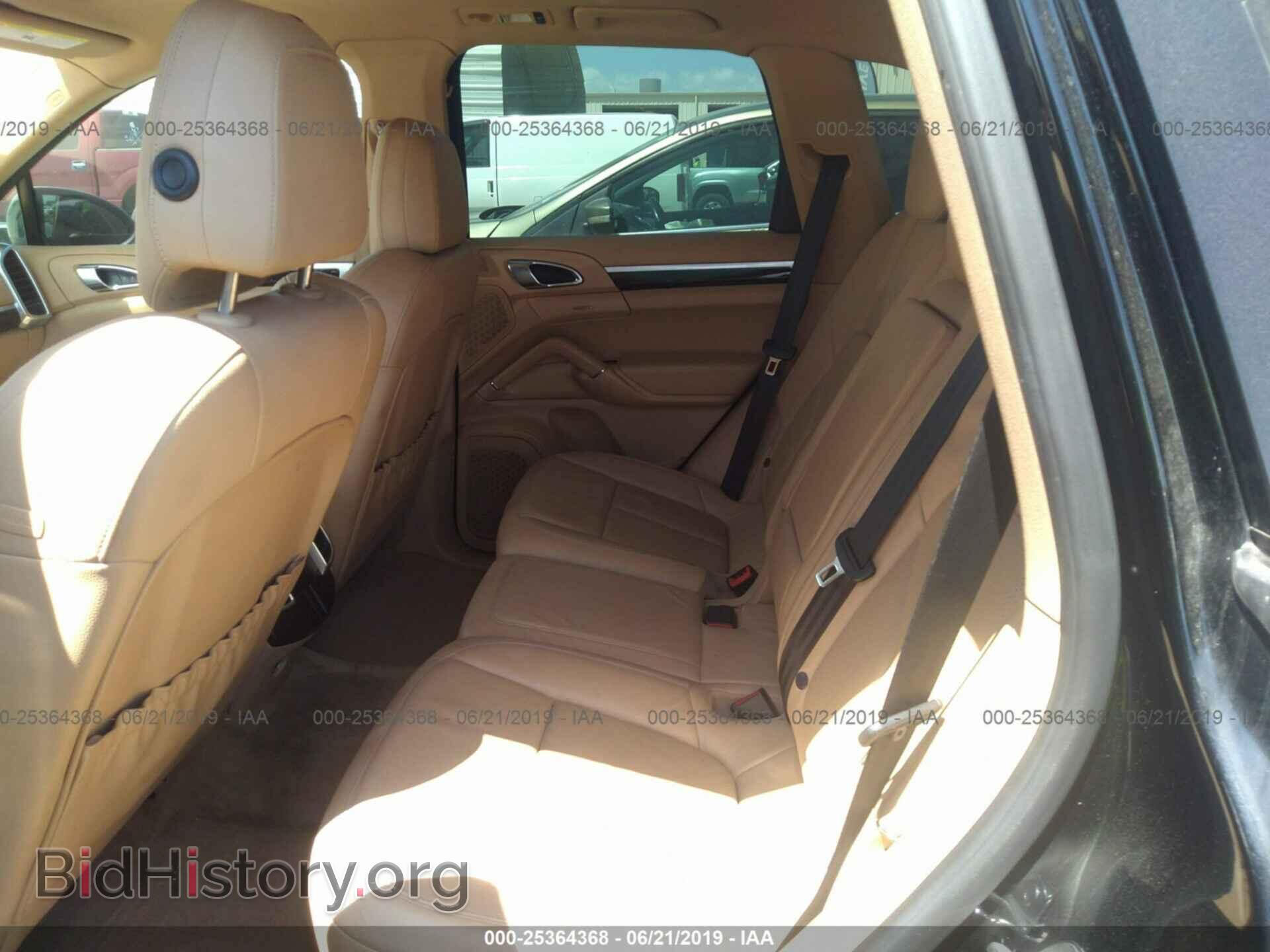 2013 PORSCHE CAYENNE - VIN: WP1AA2A20DLA10706 - Photo 8
