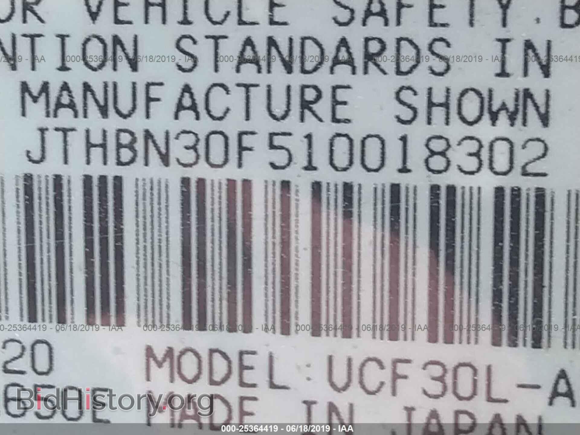 2001 LEXUS LS - VIN: JTHBN30F510018302 - Photo 9