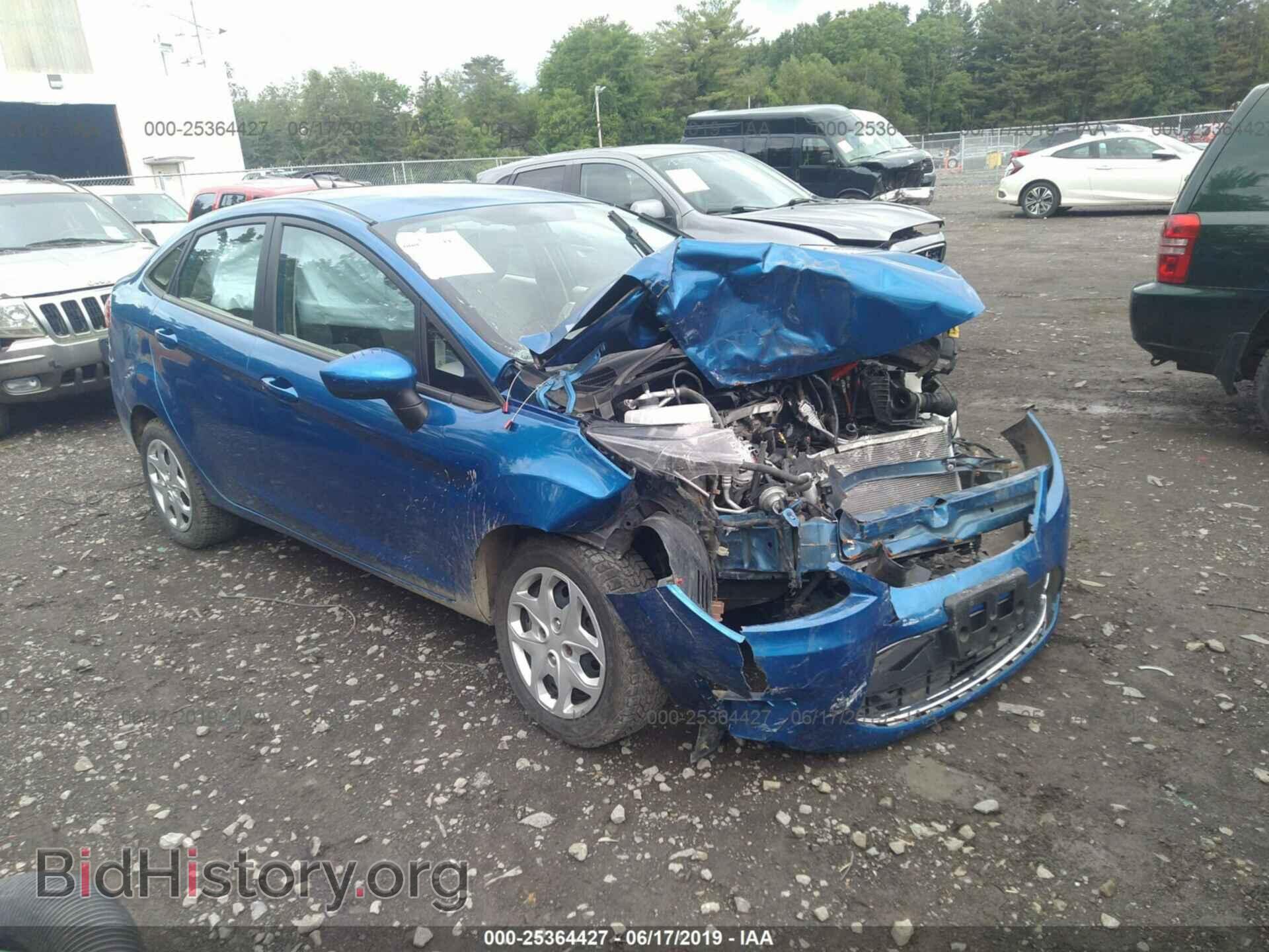 Photo 3FADP4AJ8BM195816 - FORD FIESTA 2011