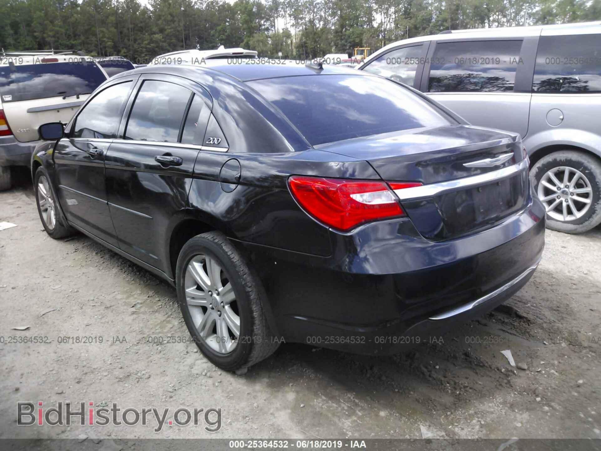 2012 CHRYSLER 200 - VIN: 1C3CCBAB4CN208409 - Фото 3