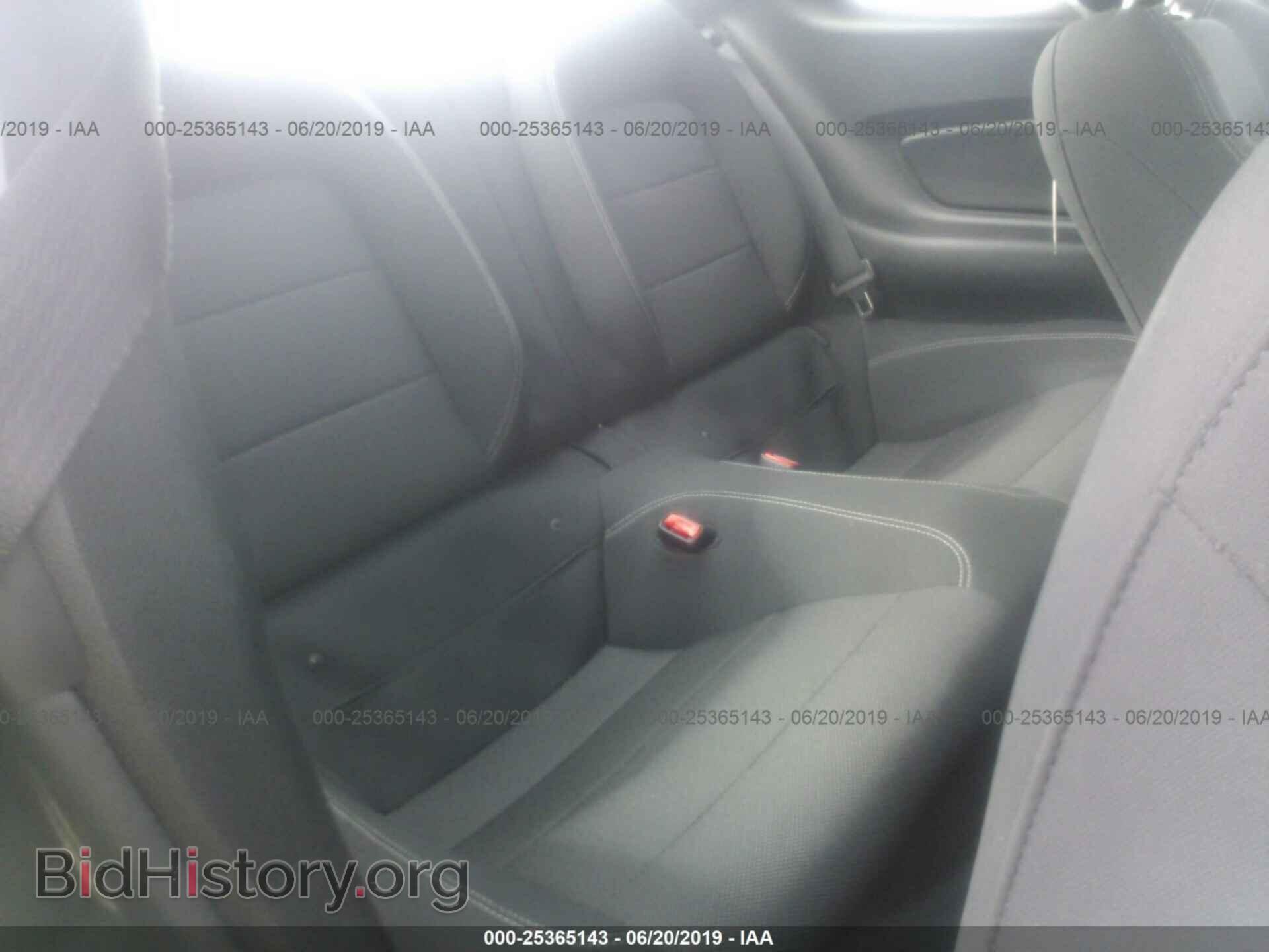 2017 FORD MUSTANG - VIN: 1FA6P8AM7H5275939 - Фото 8
