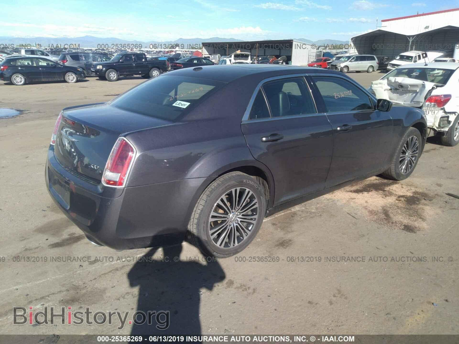 2013 CHRYSLER 300 - VIN: 2C3CCAGG3DH733095 - Photo 4