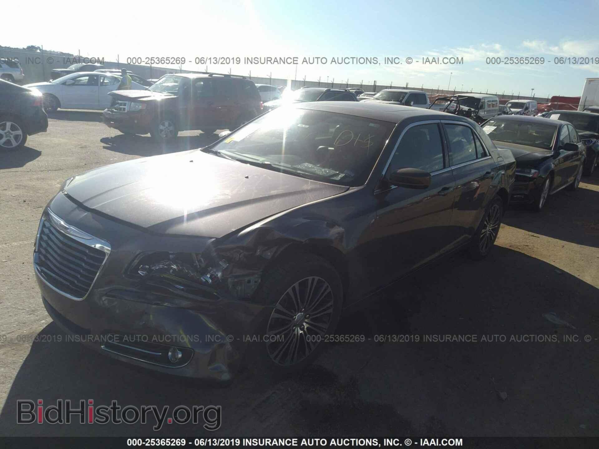 2013 CHRYSLER 300 - VIN: 2C3CCAGG3DH733095 - Photo 6
