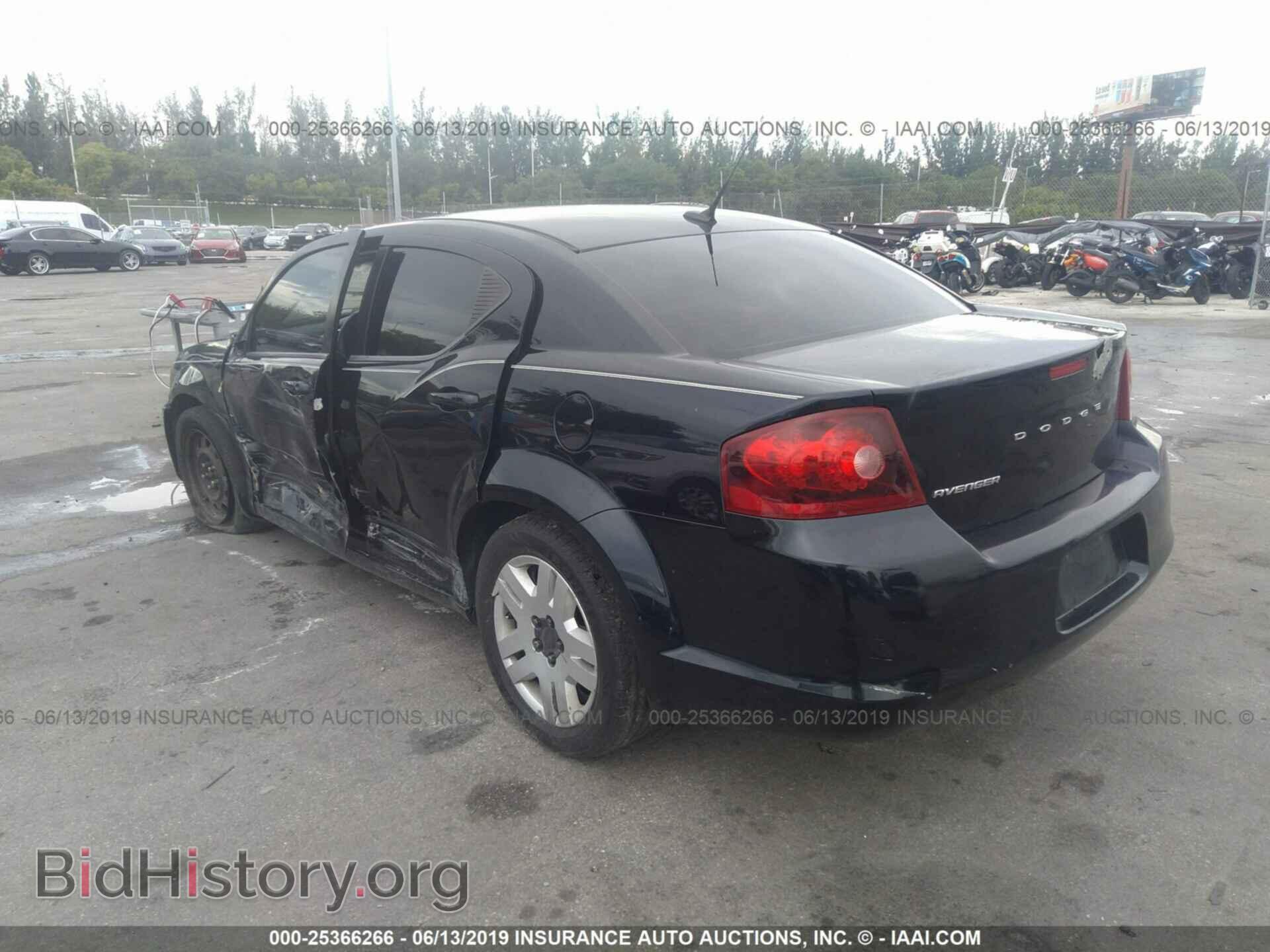 2011 DODGE AVENGER - VIN: 1B3BD4FB4BN516771 - Фото 3
