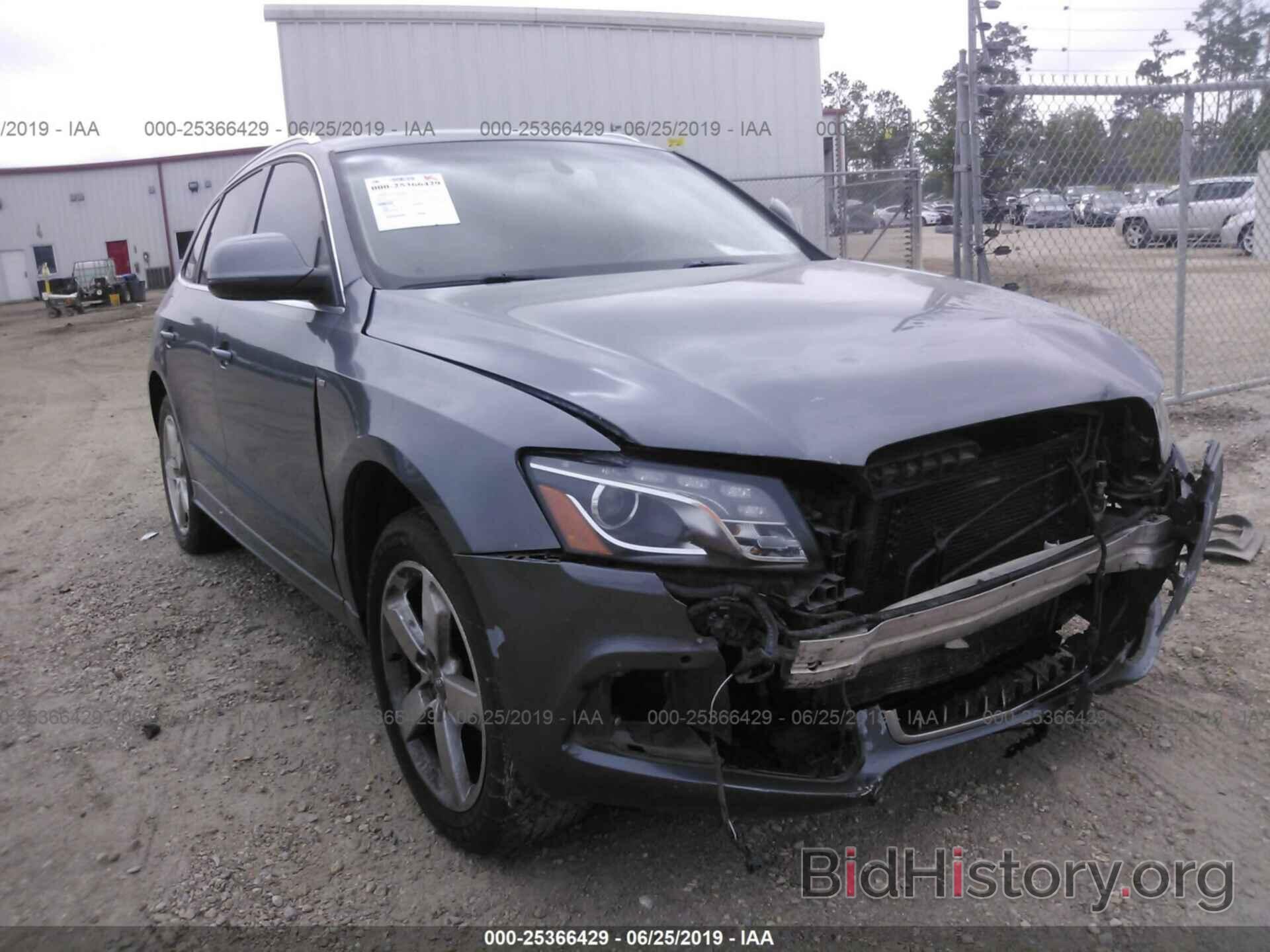 Photo WA1DKAFP2CA013458 - AUDI Q5 2012