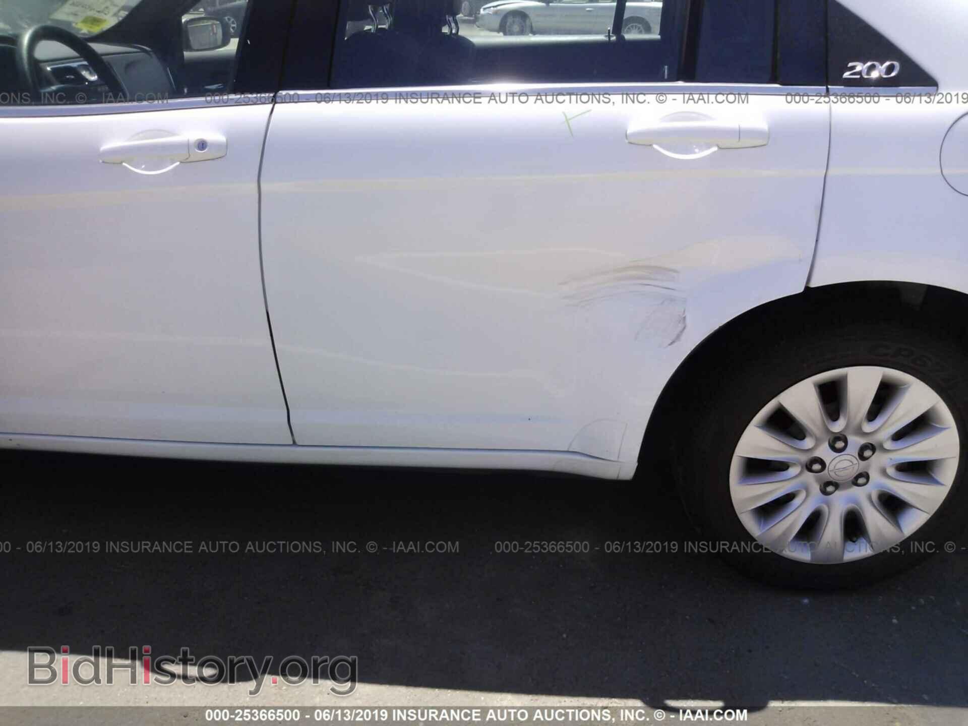 2014 CHRYSLER 200 - VIN: 1C3CCBAB4EN210910 - Фото 6