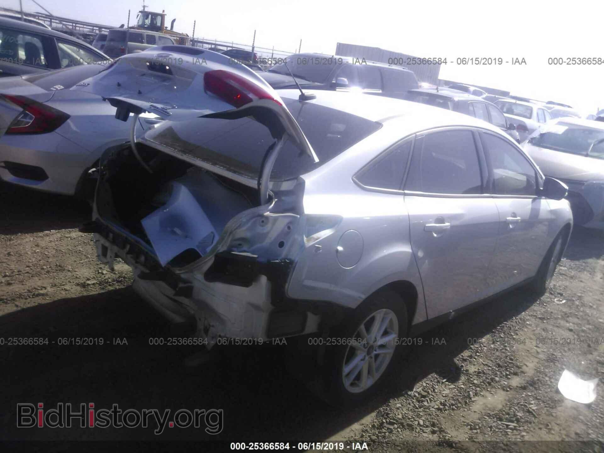 2016 FORD FOCUS - VIN: 1FADP3F27GL362641 - Photo 4