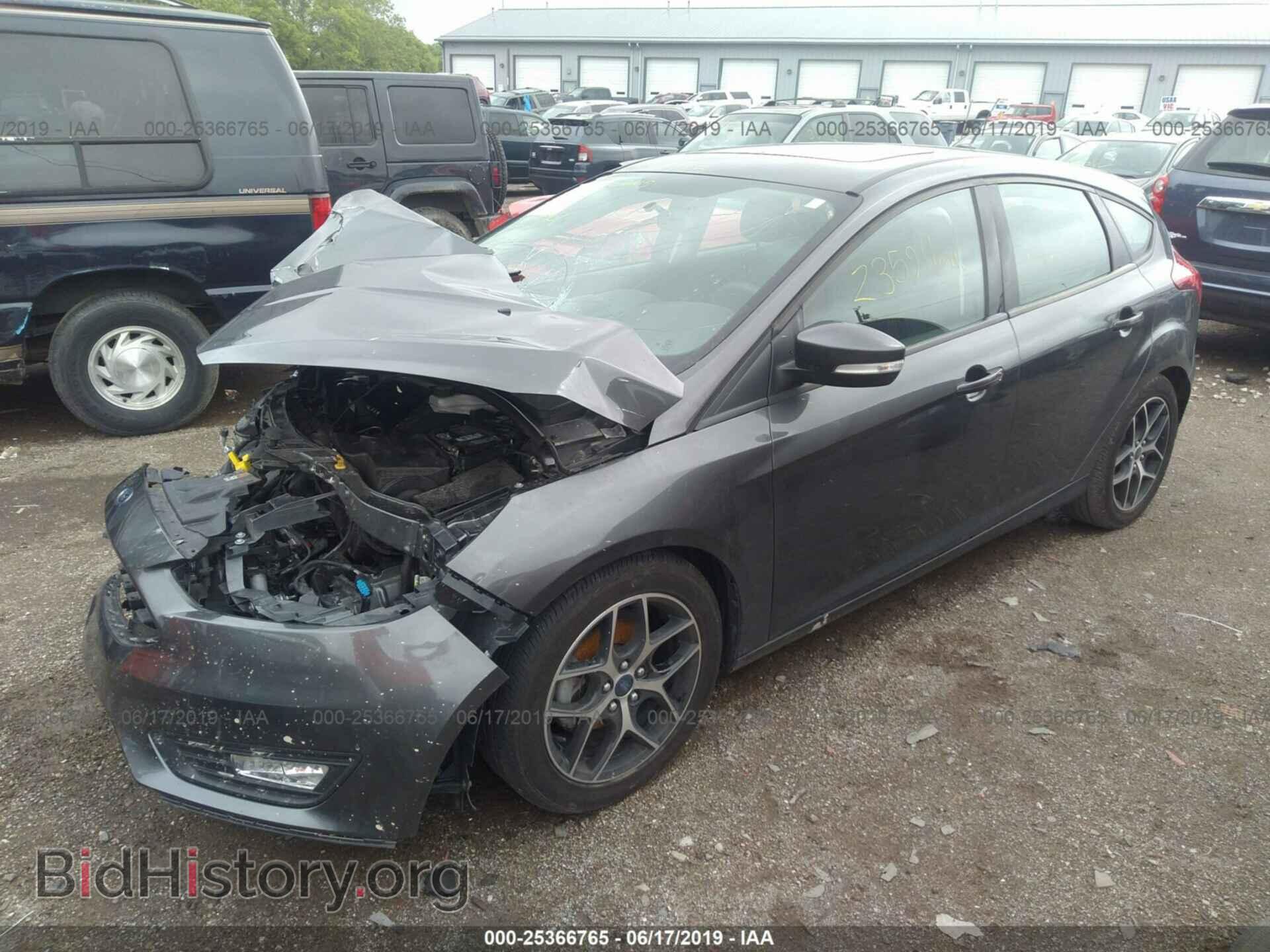 2018 FORD FOCUS - VIN: 1FADP3M28JL203301 - Фото 2