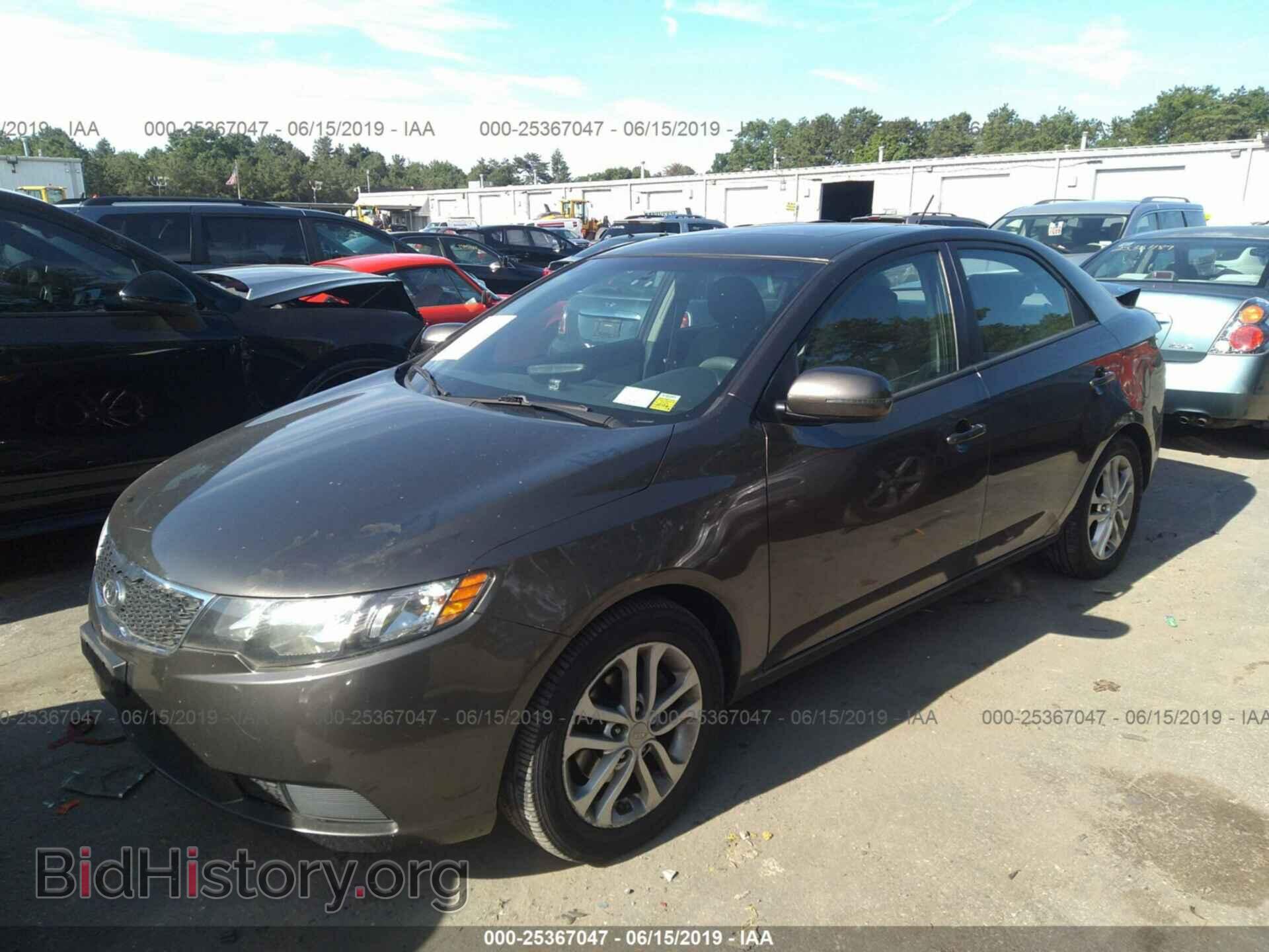 2012 KIA FORTE - VIN: KNAFU4A2XC5468179 - Фото 2