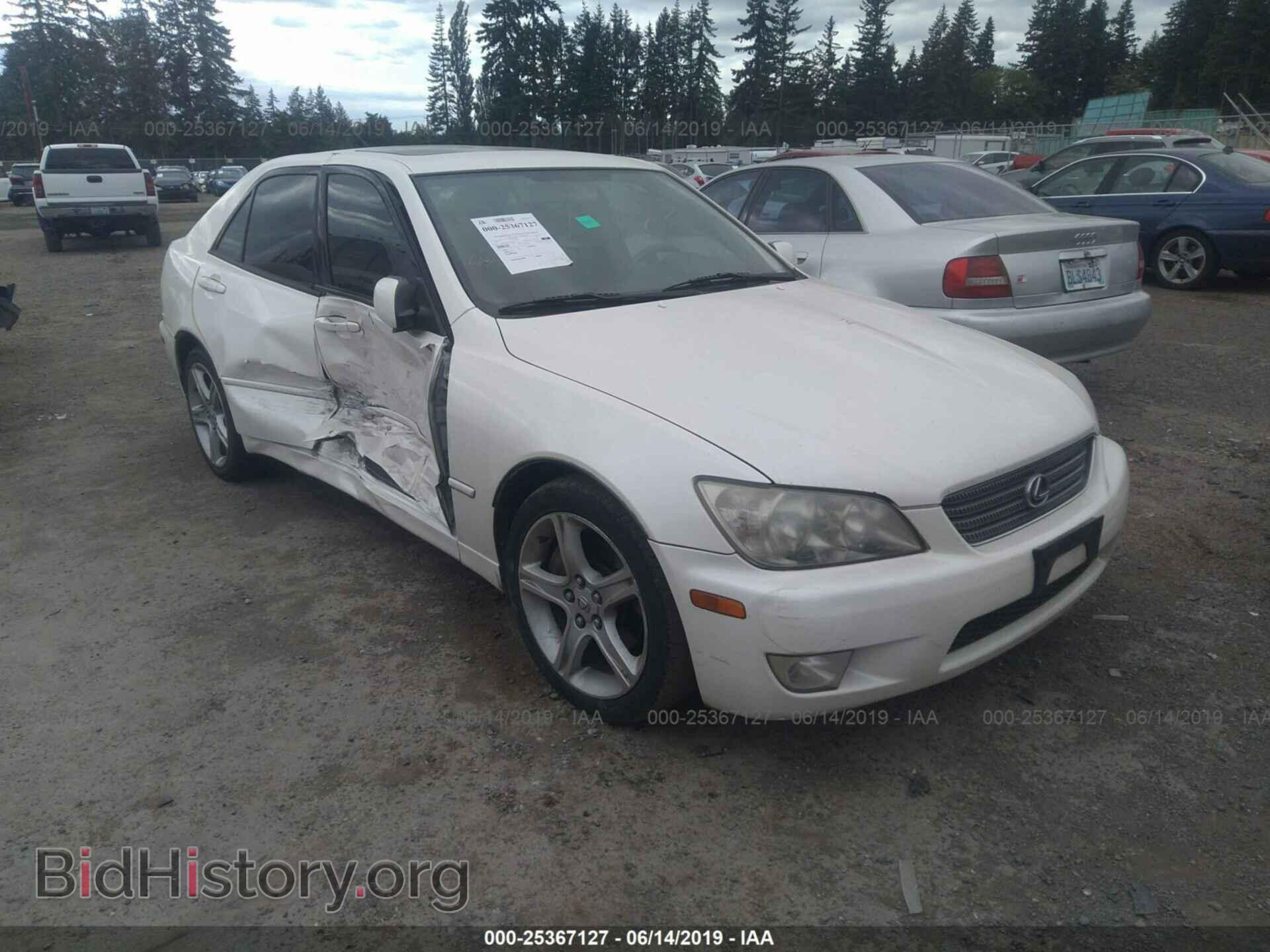 Photo JTHBD182710031903 - LEXUS IS 2001
